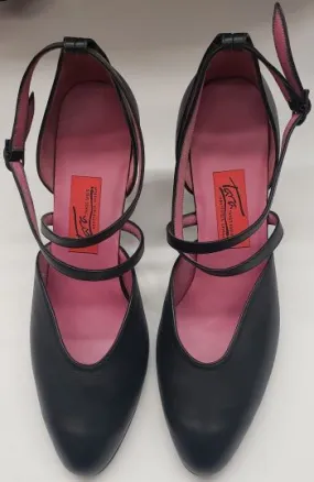 Yoga Base 2.5" Cruzada III -- Women's Tango Shoe