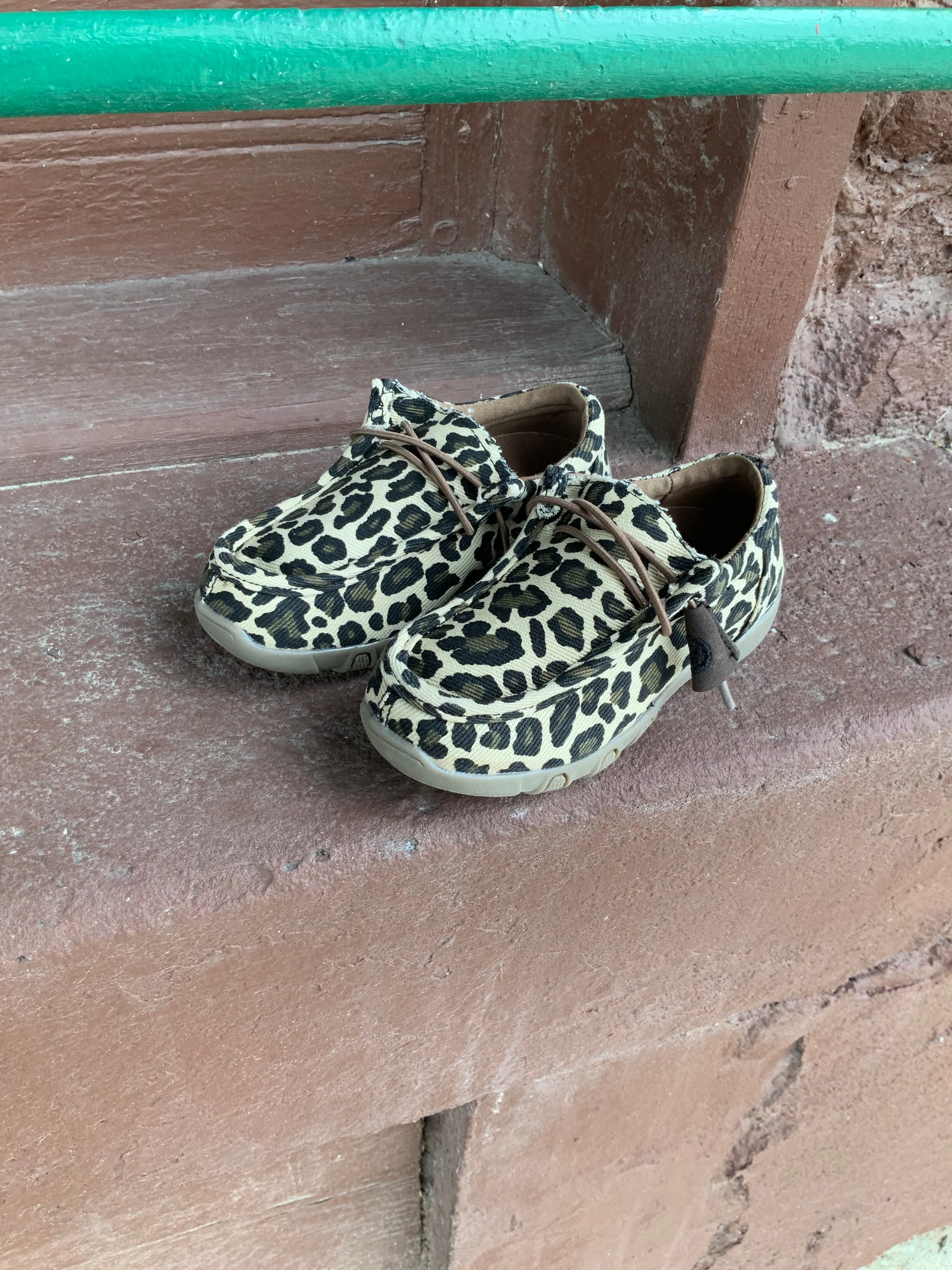 Sleek Construction Soft outsole Roper Girl's Childrens Chillin' Leopard Canvas Slip On Casual Shoe 1791-2614