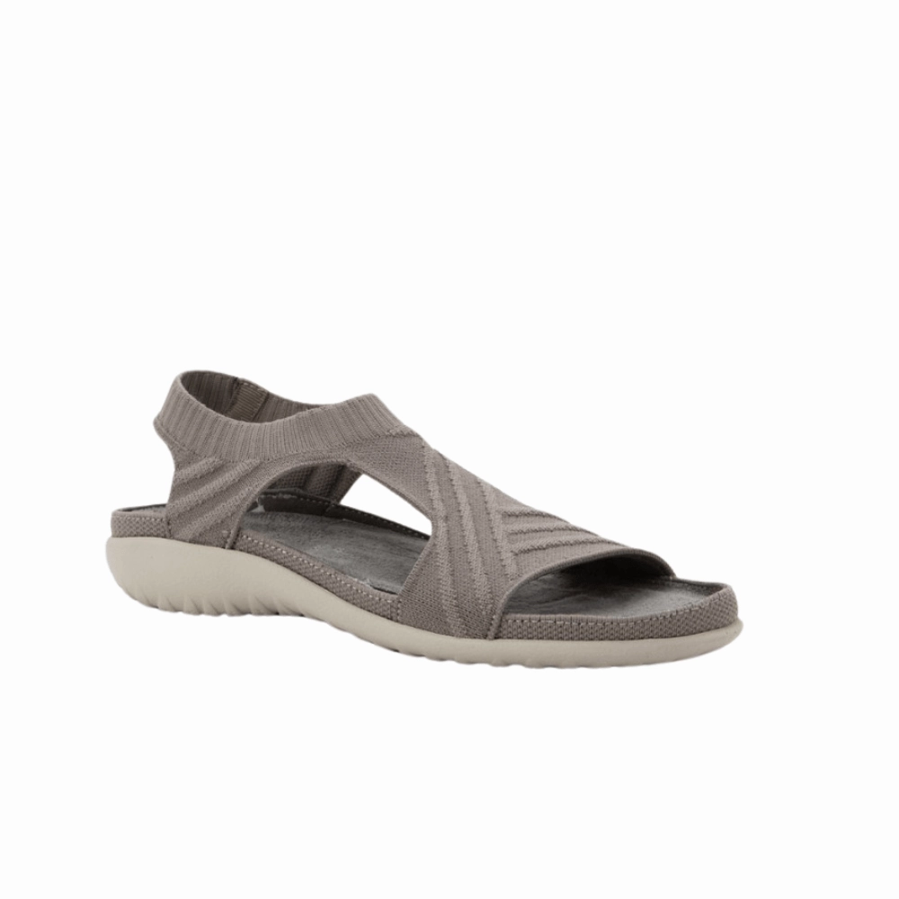 Kawhia | Vegan | Knit | Taupe Storm Guard