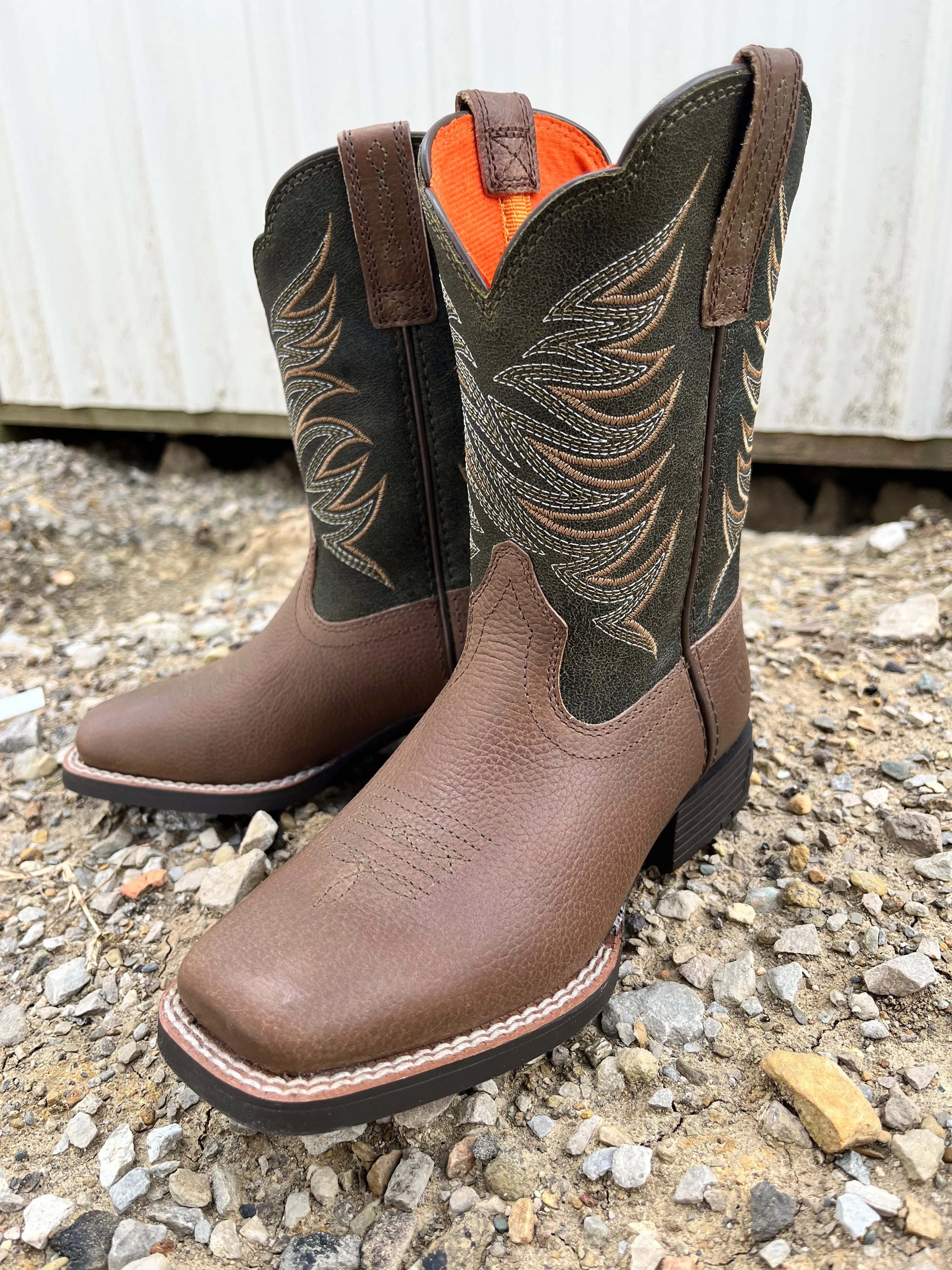 Outdoor Ready ski trip Ariat Children's/Youth Fire Catcher Western Cowboy Boot 10042414