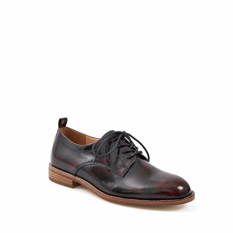 All terrain Maureen Classic Derby in Cow Leather