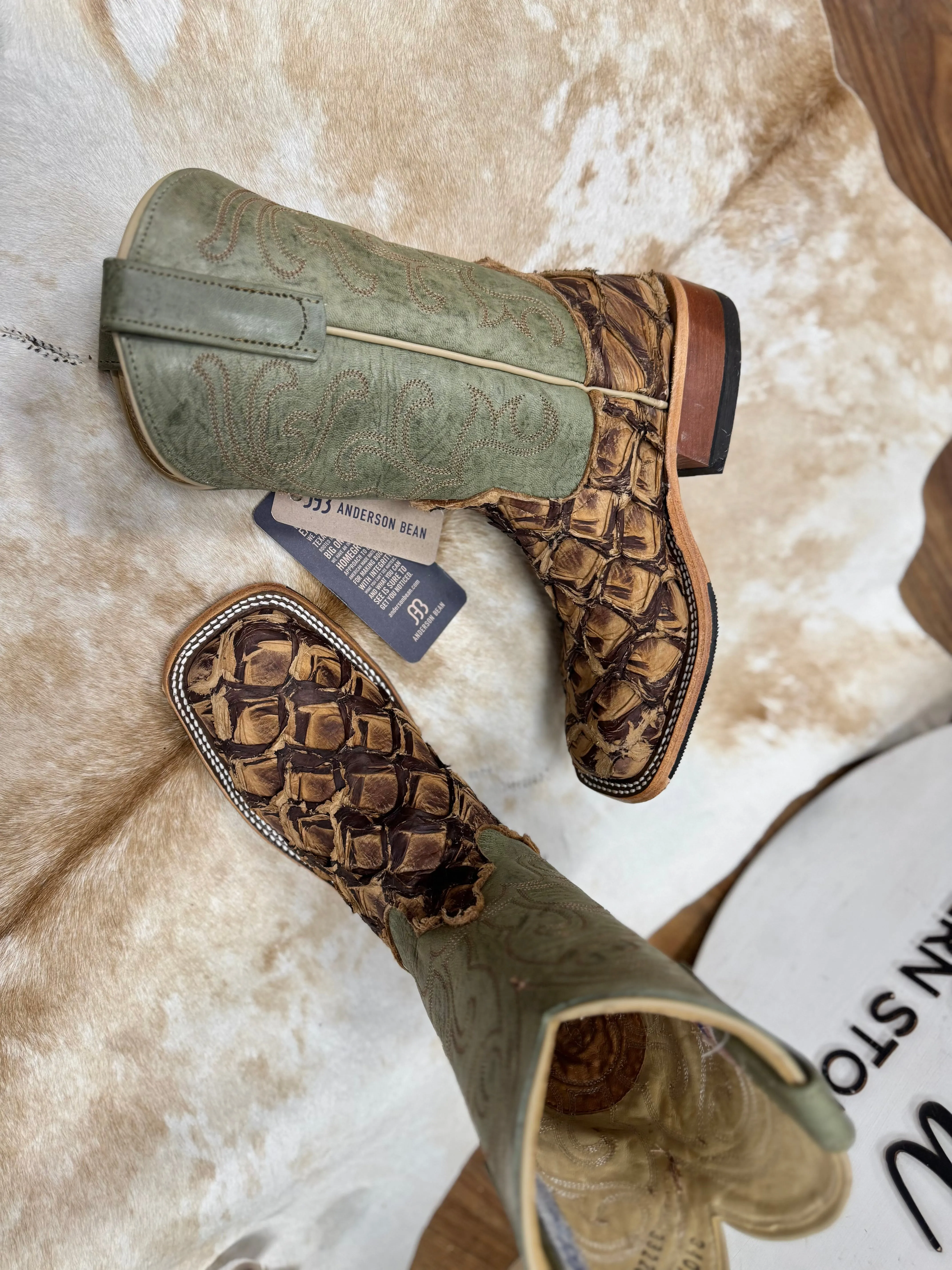 Trail Friendly Rural Terrain Anderson Bean Women's Cigar Matte Big Bass & Mallard Mad Dog Square Toe Western Cowgirl Boots 332207