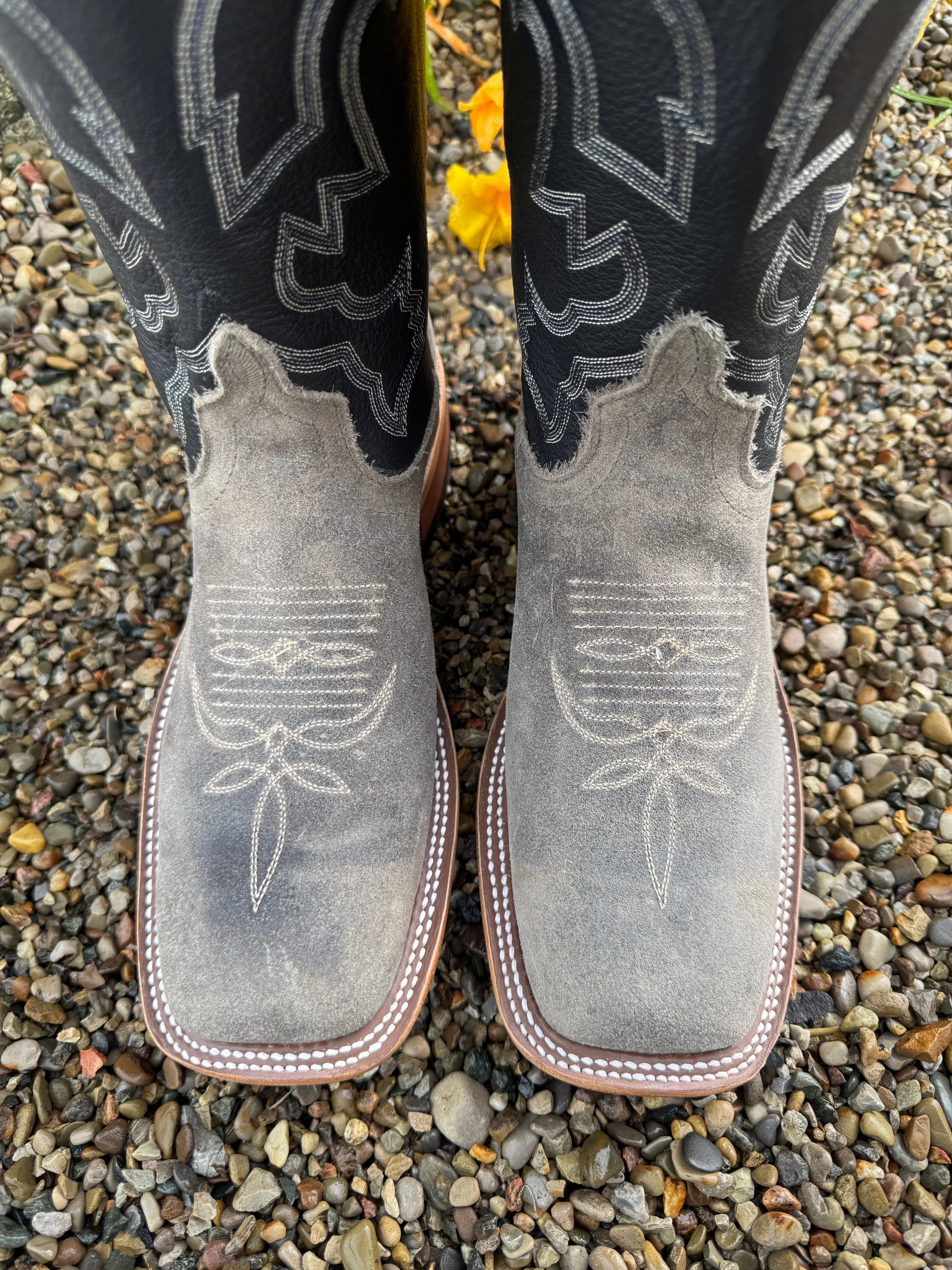 Outdoor Tested Dust proof Anderson Bean Men's Stone Waxy Grey Kudu & Black Suave Top Square Toe Cowboy Boots 333580