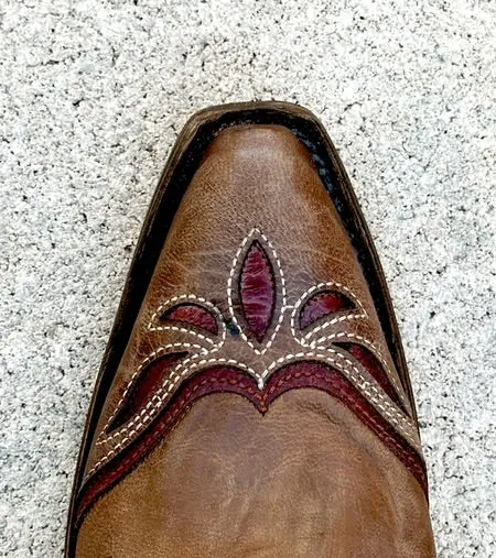 Stable Fit Corral Women's Orix Brown with Red Inlay Snip Toe Cowgirl Boots C3924