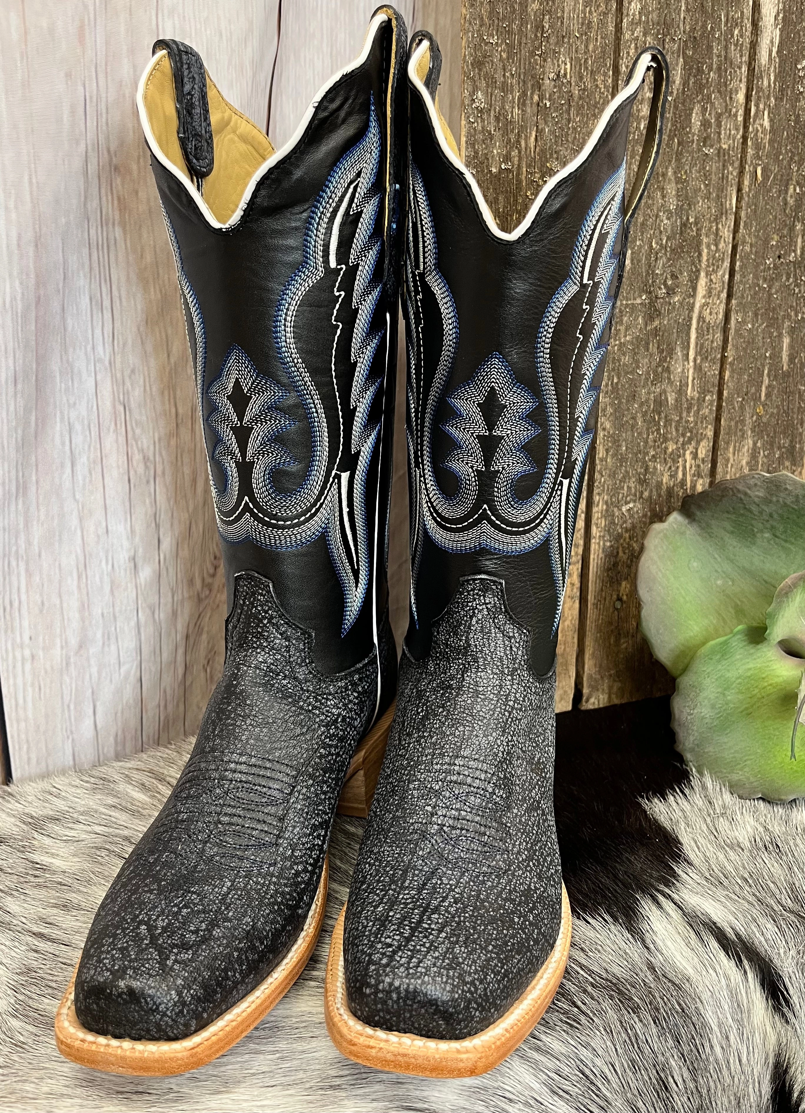 R. Watson Women's Midnight Blue Cape Buffalo Narrow Square Toe Cowgirl Boots RWL7103-1 Outdoor Lifestyle Open Toe