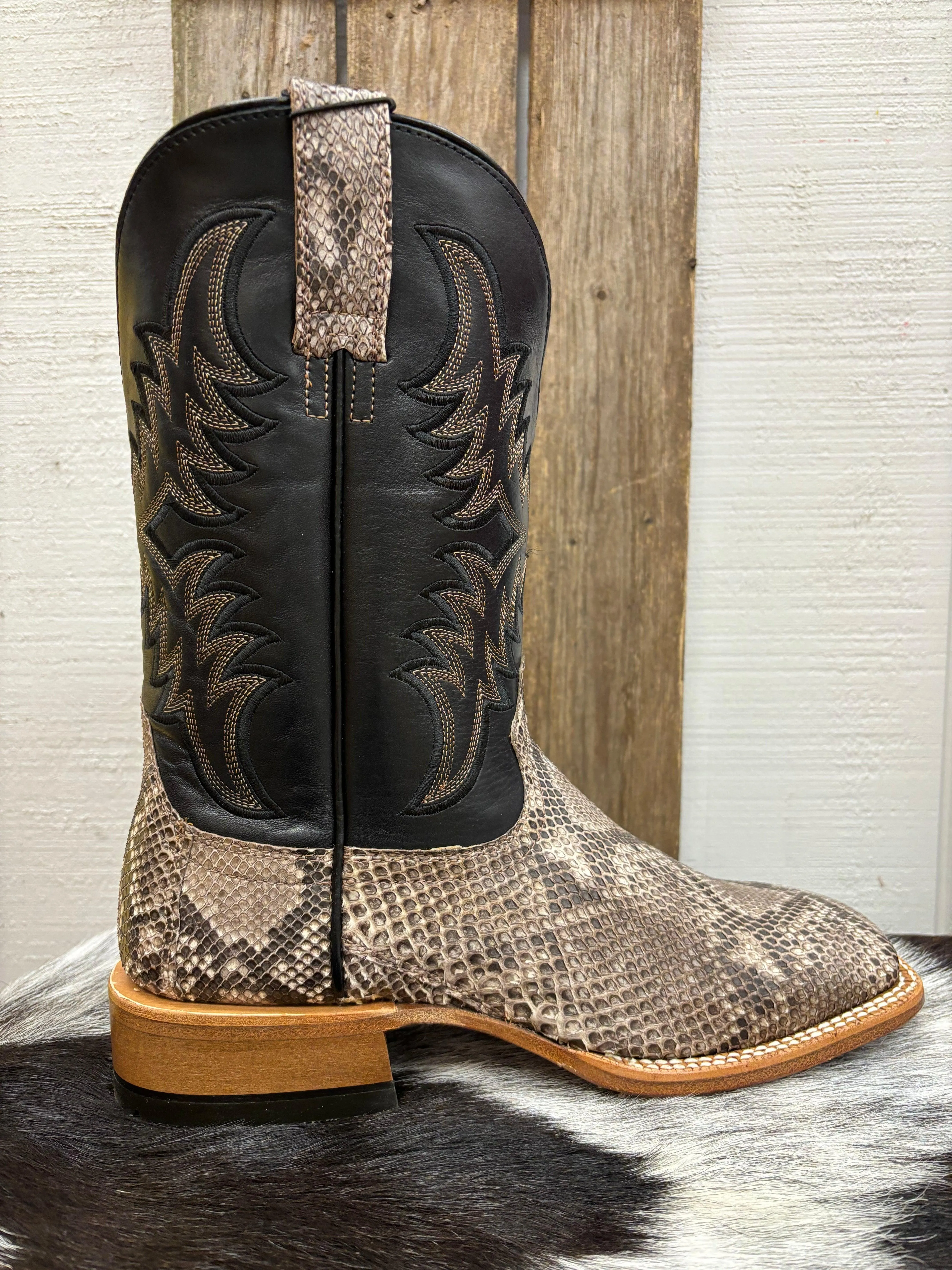 Ariat Men's Tan Python & Ancient Black Dry Gulch Square Toe Cowboy Boots 10047081 Square Toe