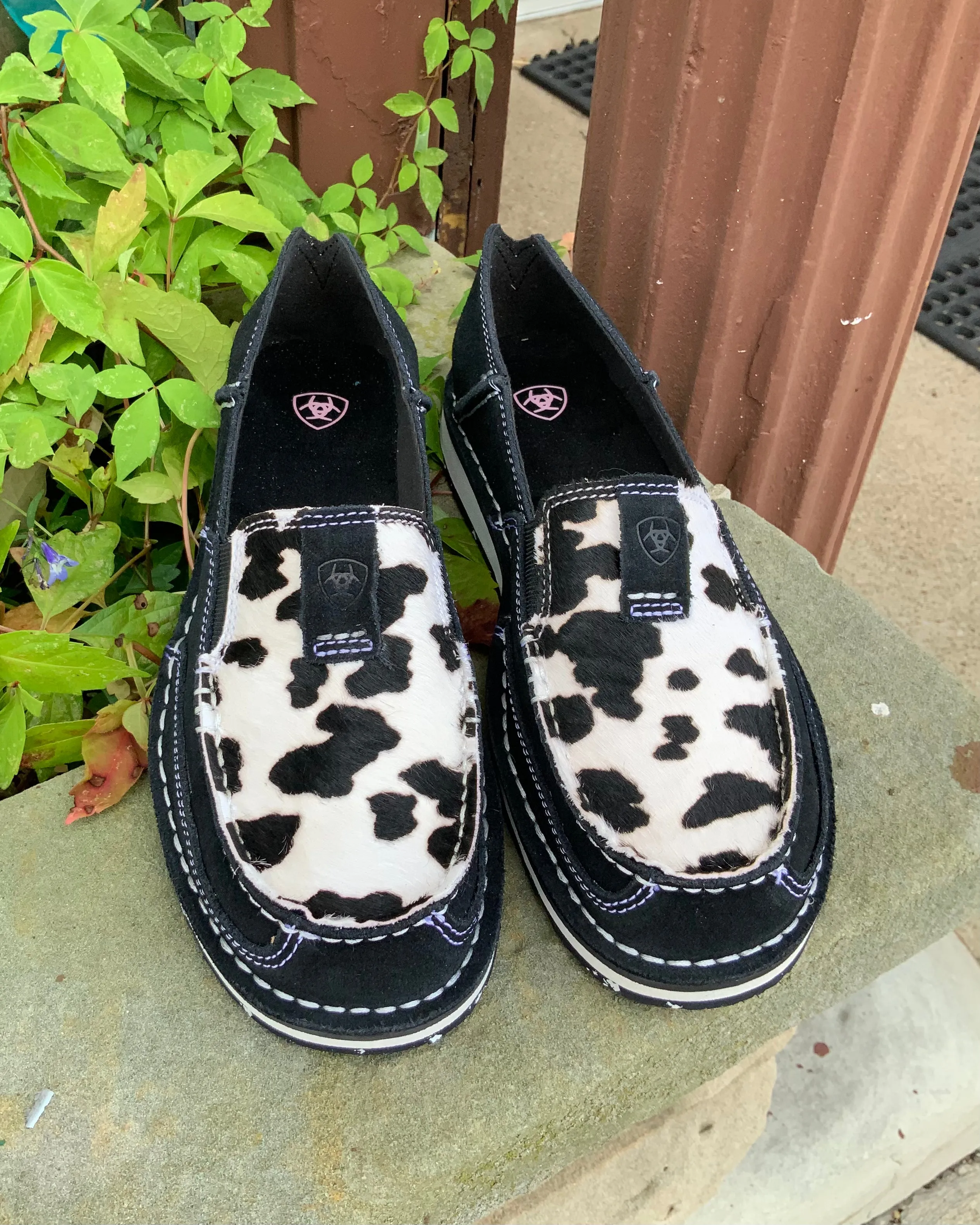 Desert Jog Long Step Ariat Women's Black Suede Hair-On Cowprint Leather Cruiser Shoes 10042529