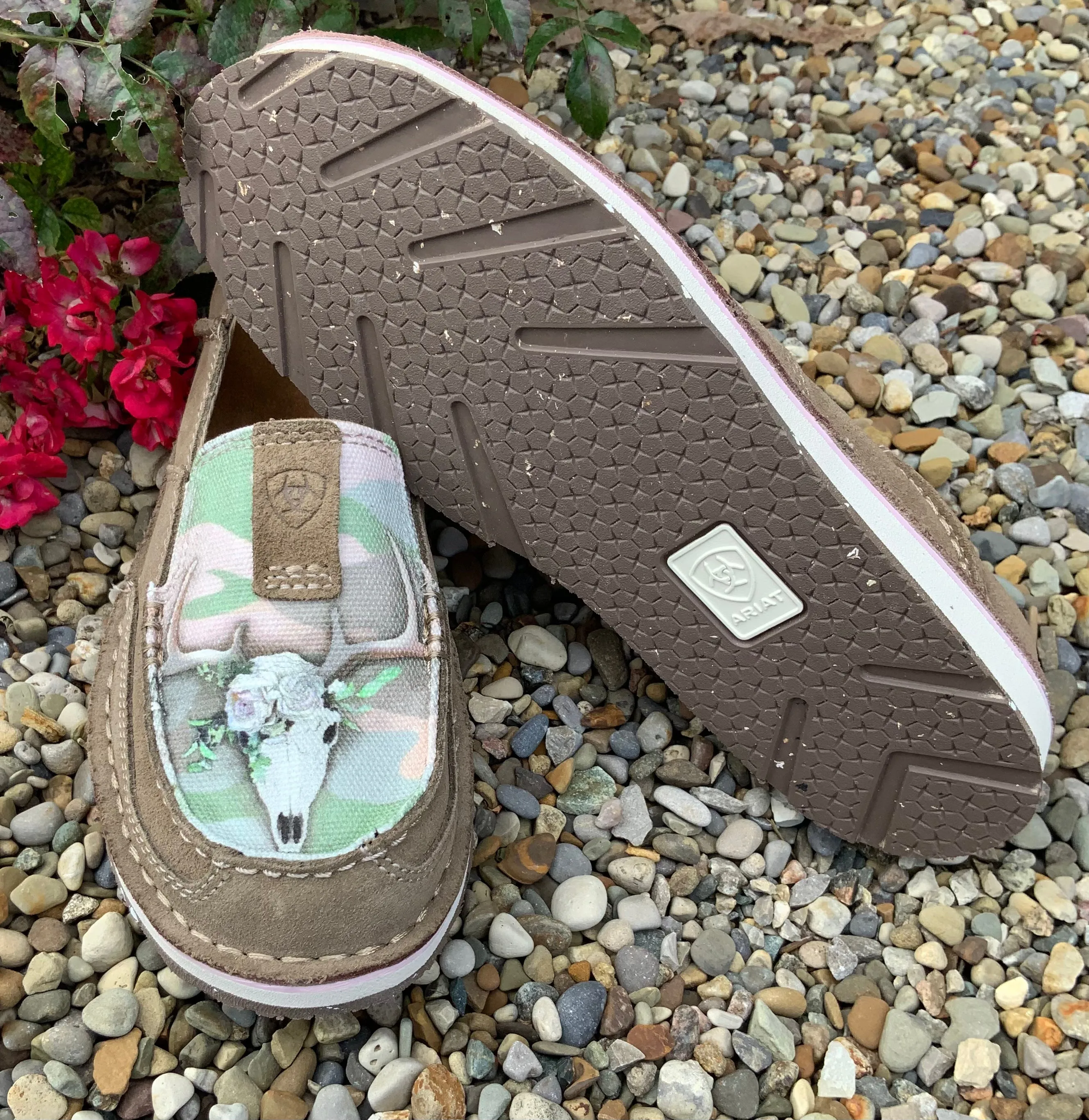 Slip On Style Ariat Women's Brown Bark Doe Camo Cruiser Shoes 10042531