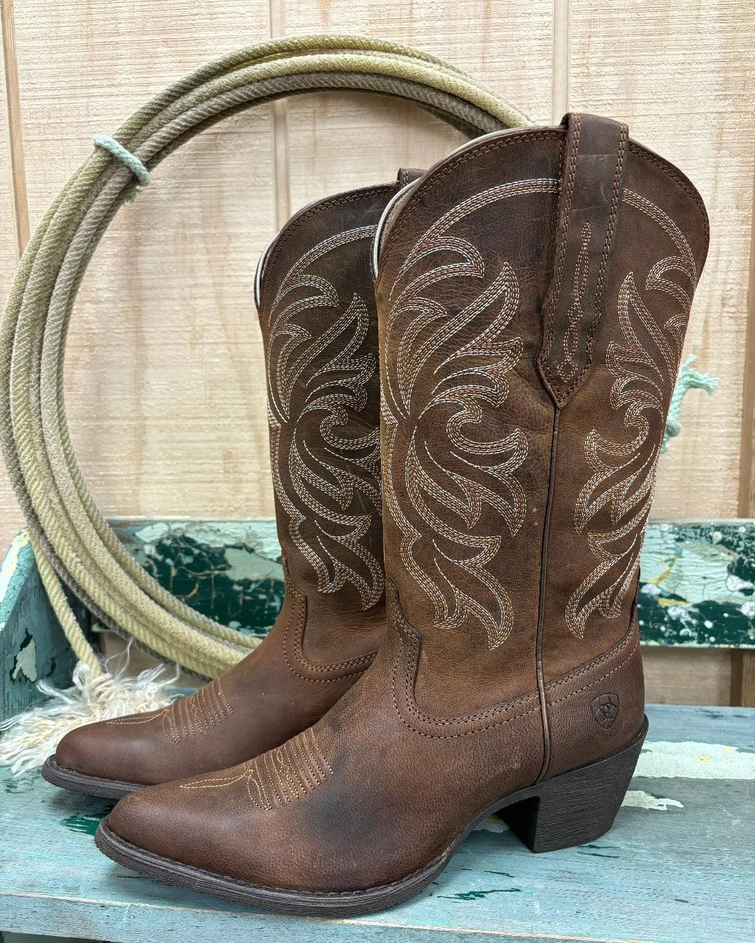 Ariat Women's Heritage Sassy Brown Stretchfit  J Toe Western Cowgirl Boots 10051051 Firm Hold Elevated Comfort