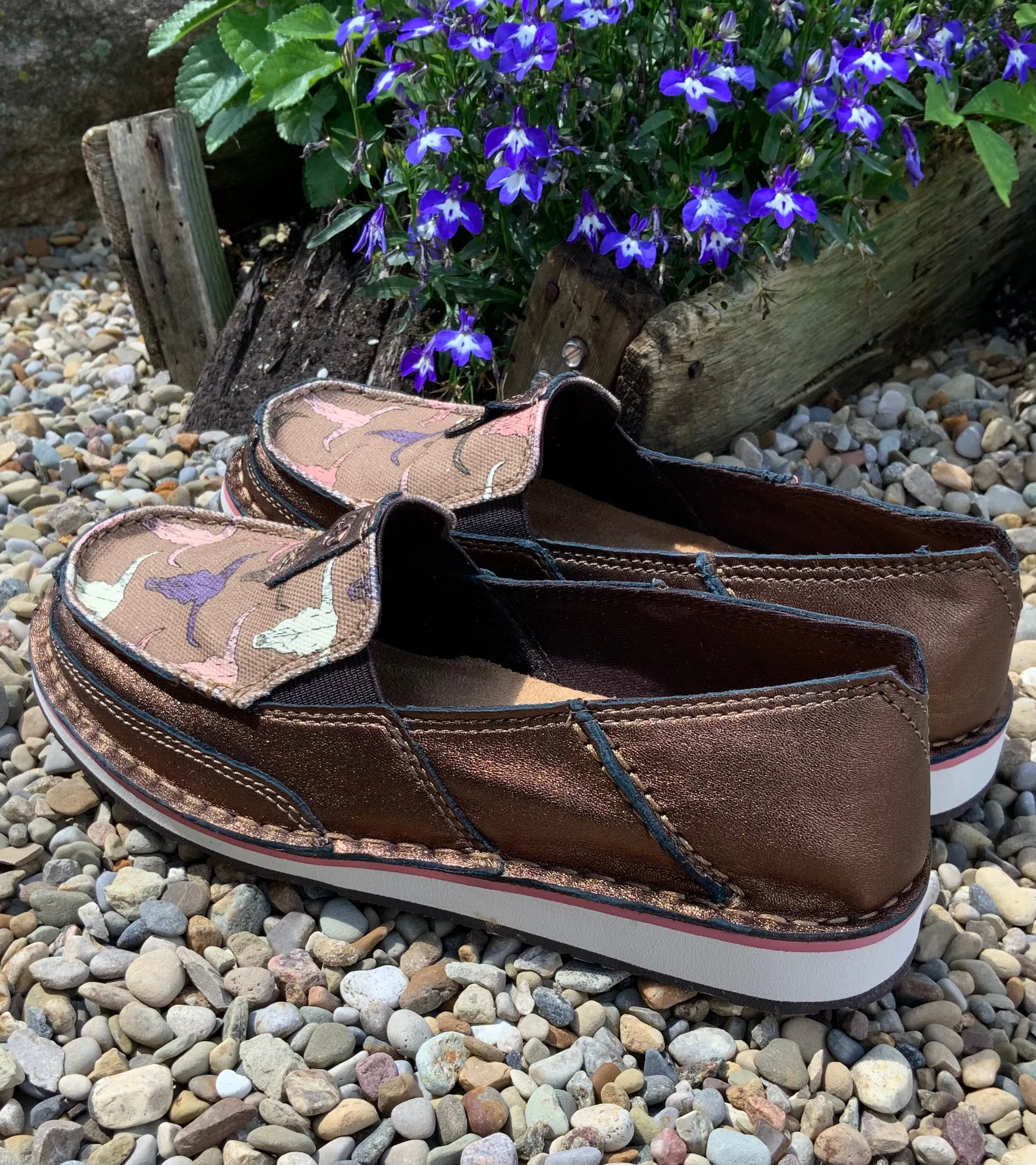 Ariat Women's Metallic Bronze Pink Steerhead Cruiser Shoe 10042524 Indoor Comfort