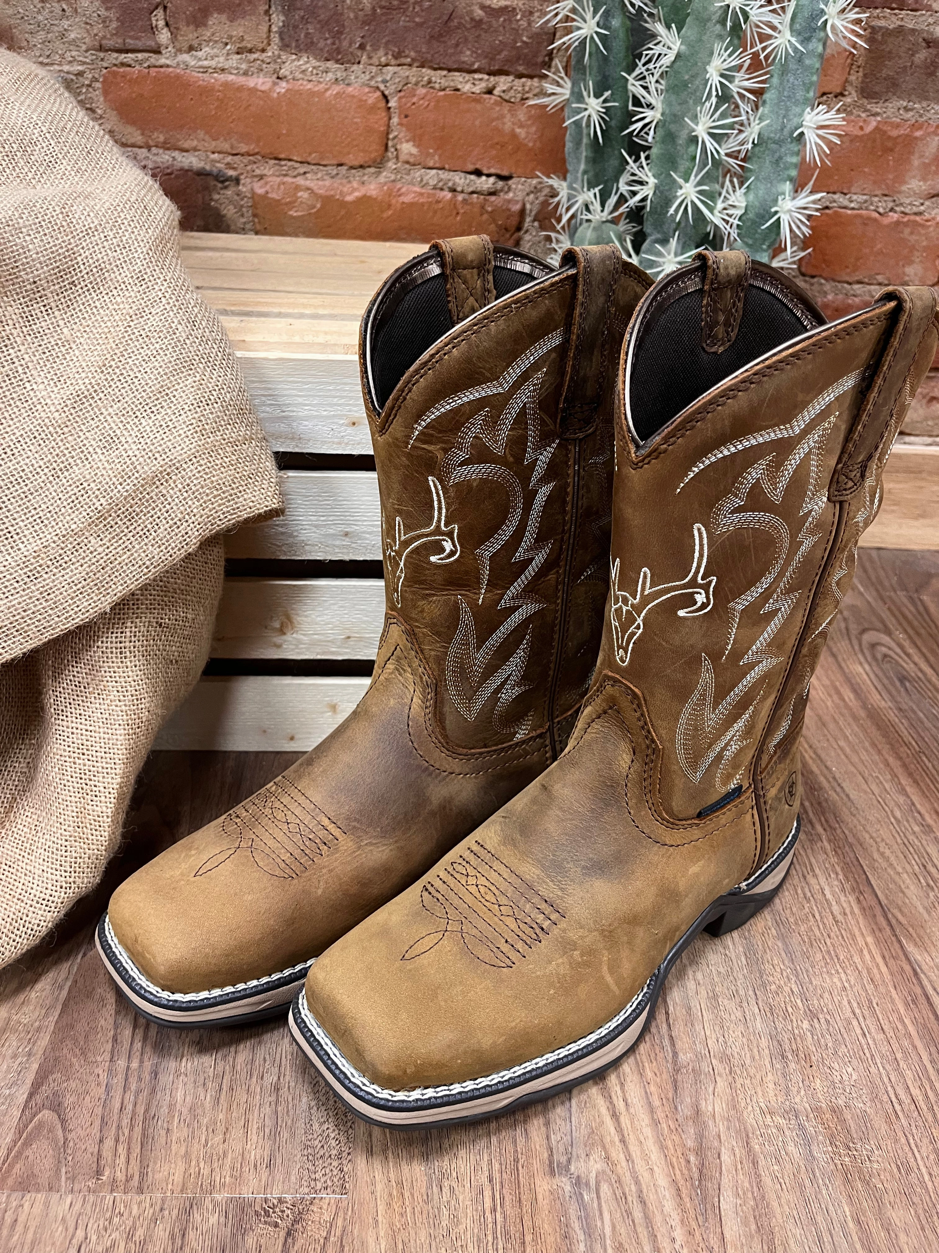 Ariat Women's Anthem Deer Waterproof Brown Leather Cowgirl Boots 10042593 Lace   Up Closure Snow Grip