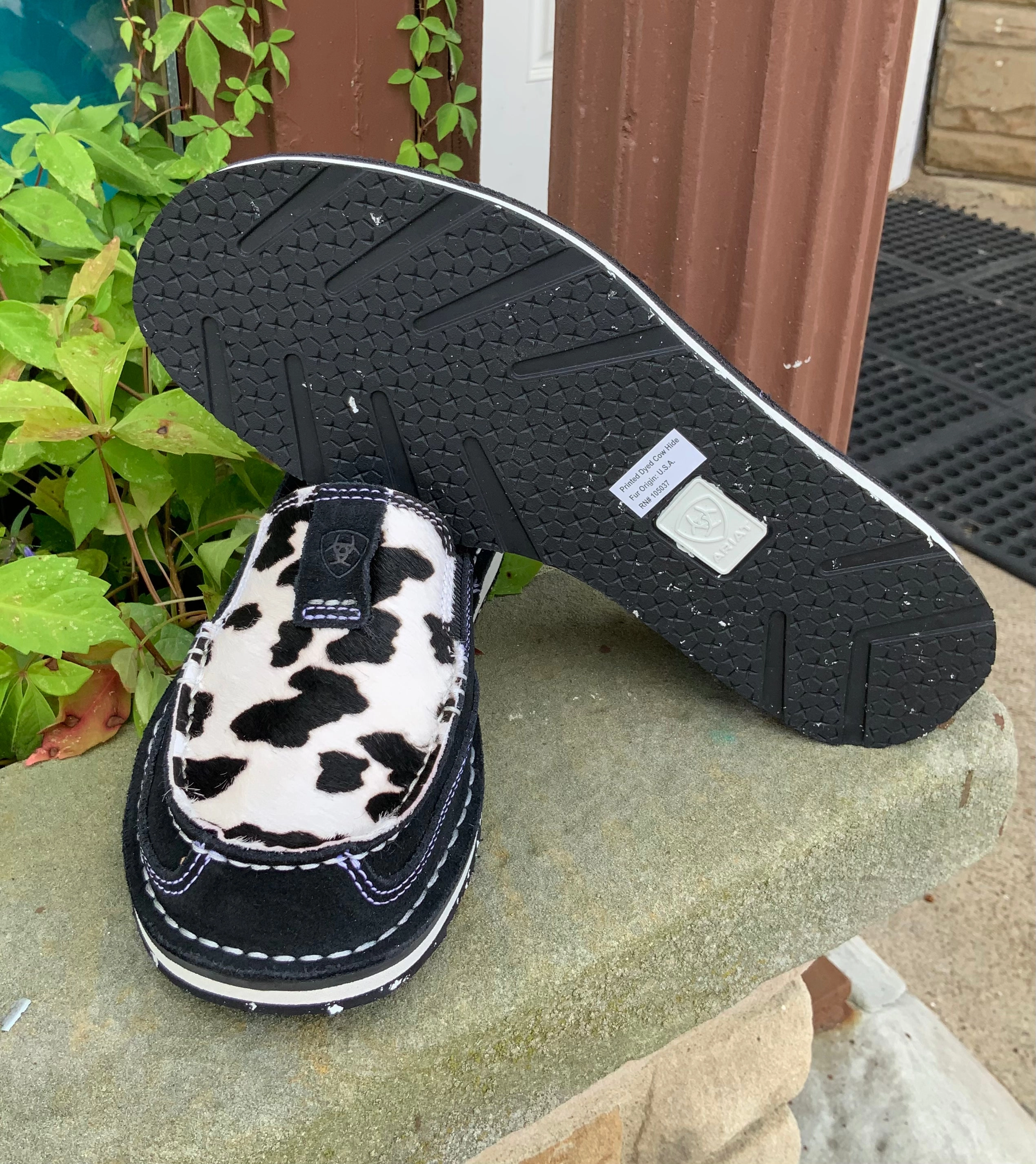 Water Edge Ariat Women's Black Suede Hair-On Cowprint Leather Cruiser Shoes 10042529