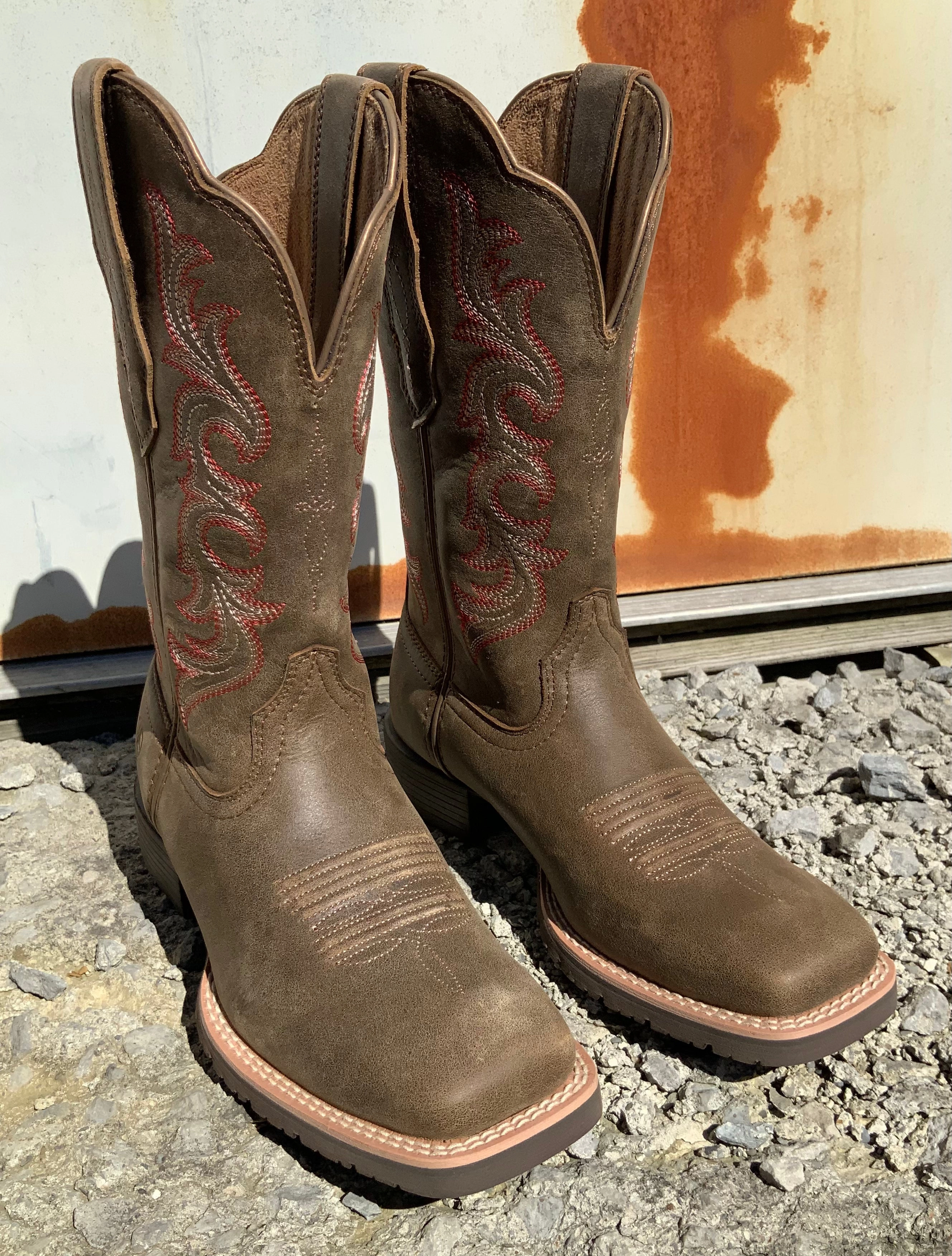 Shank outdoor chill Ariat Women's Hybrid Rancher Stretchfit Cowgirl Boots 10042385