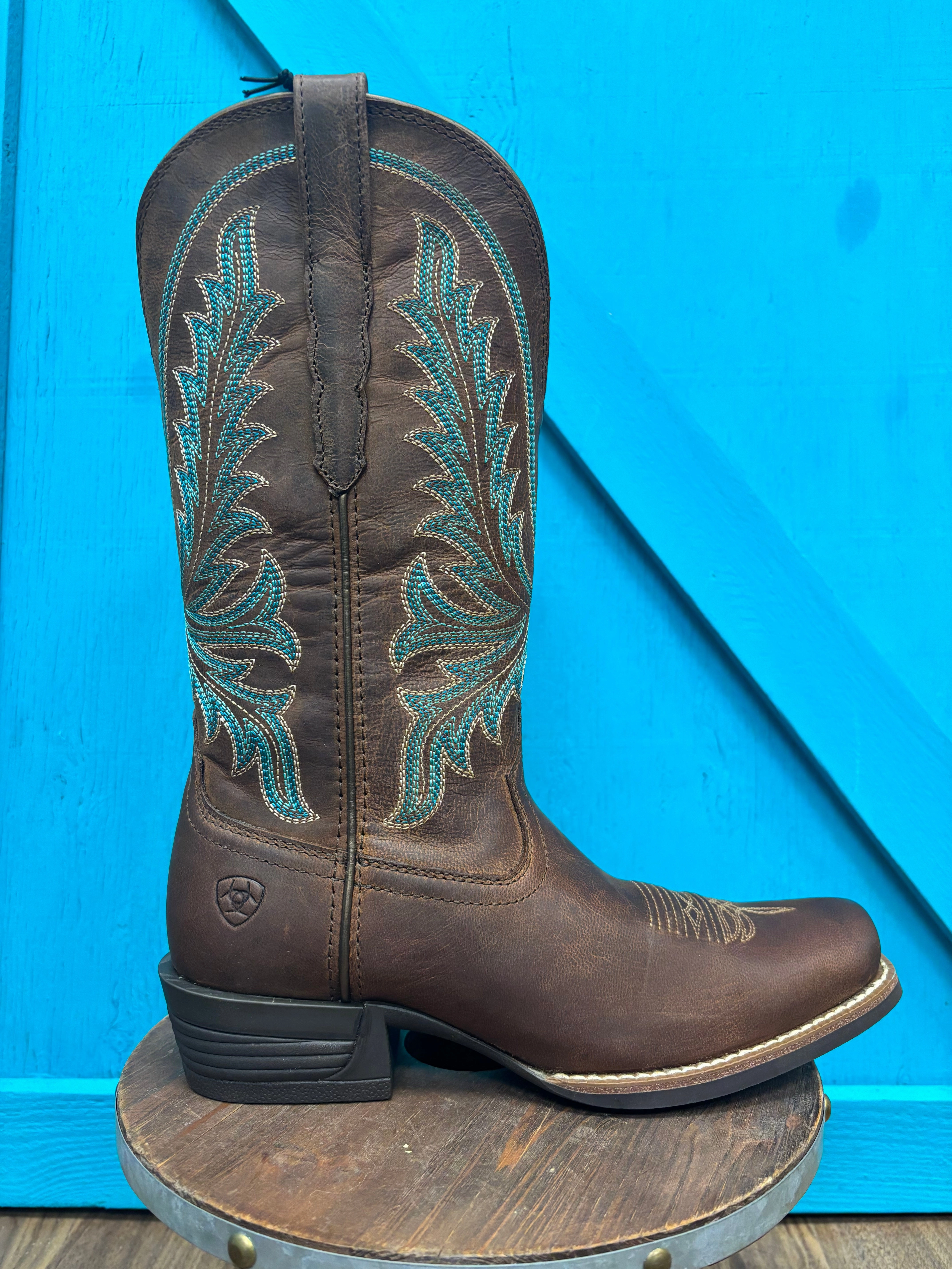 High Top Ariat Women's Sassy Brown Rock Creek Narrow Cutter Toe Cowgirl Boots 10061144