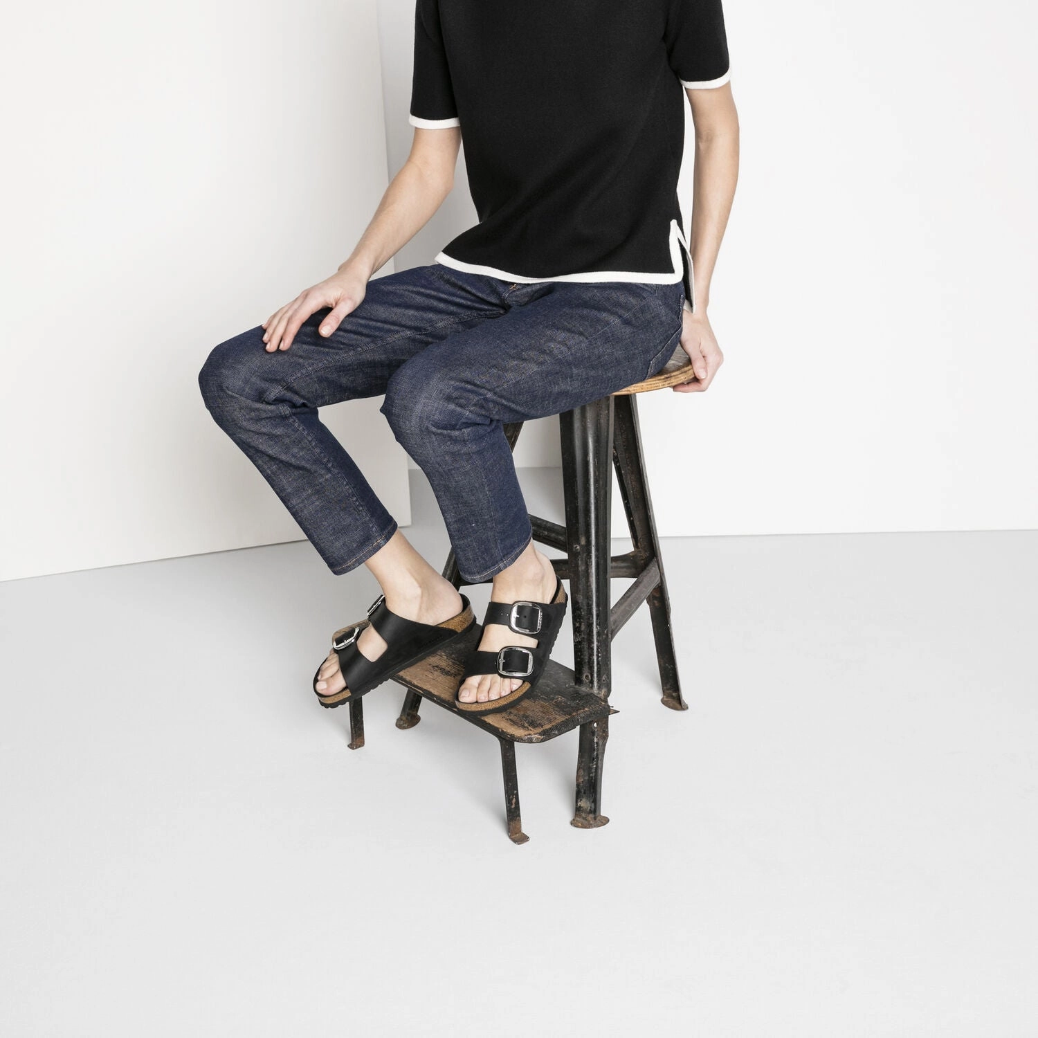 Arizona | Big Buckle | Oiled Leather | Black Airport Easy