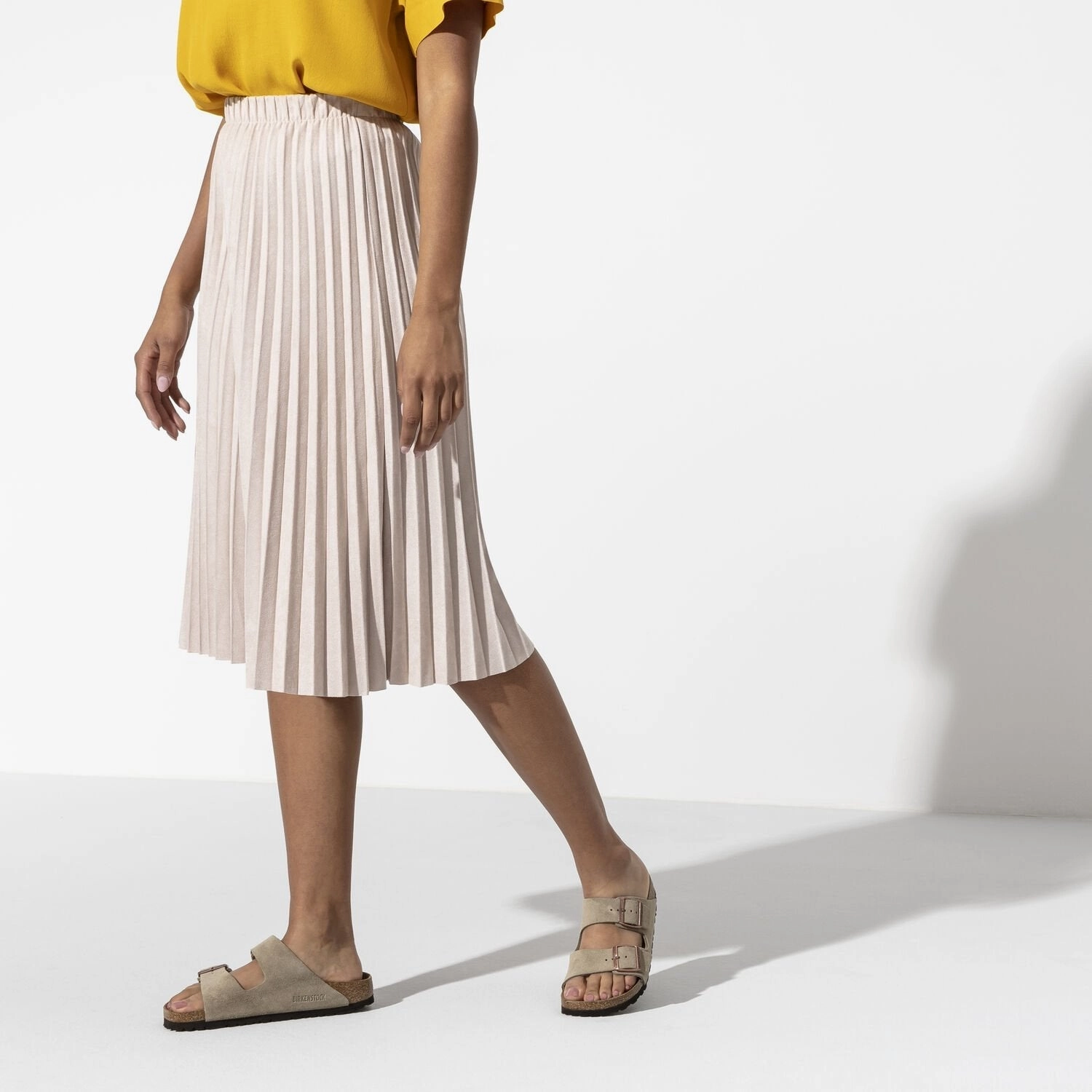 Arizona | Soft Footbed | Suede | Taupe Every Fit