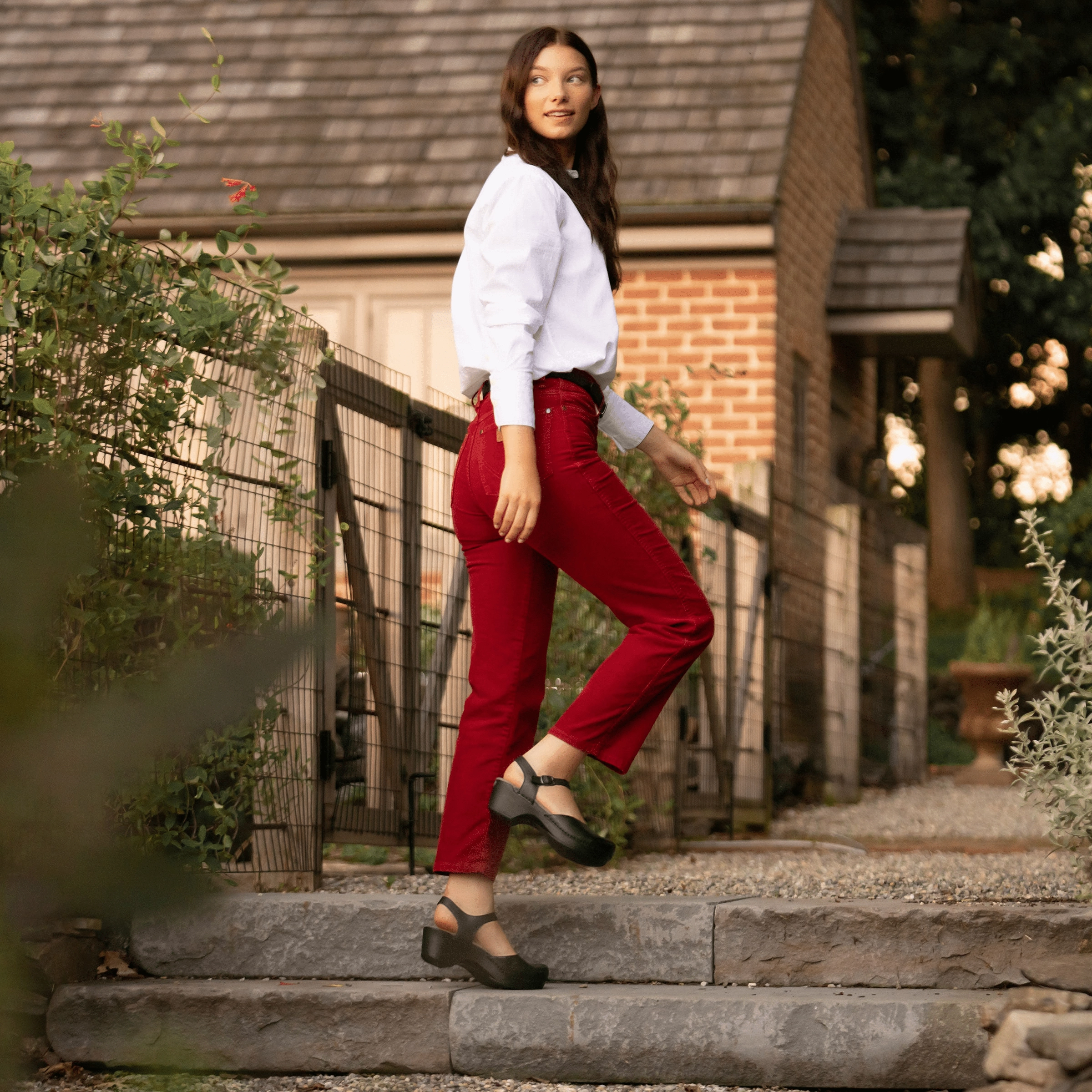 Sam | Leather | Black Move Light