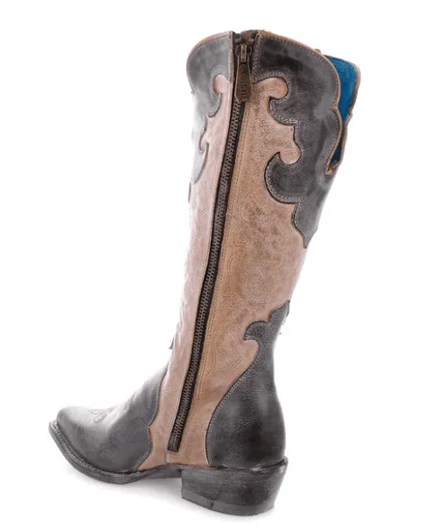 Bed Stu Women's Queen Black Oats Rustic White Western Fashion Boots F328047-BORWBF Long Travel Rubber Outsole