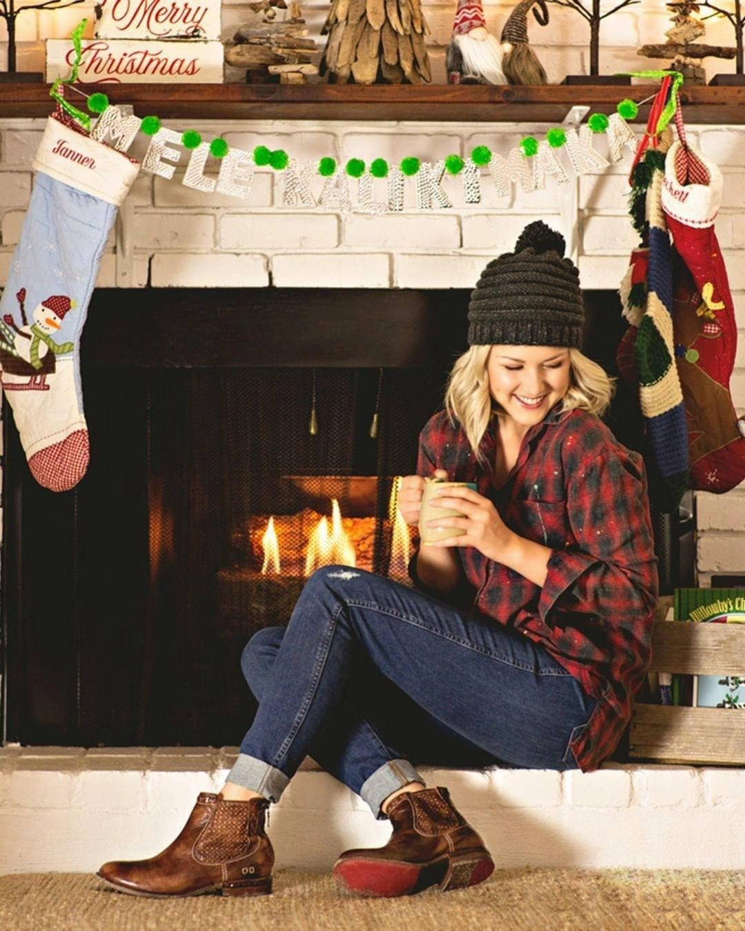 Bed Stu Women's Baylene Teak Driftwood Leather Ankle Bootie F321148 Elastic Gusset Anti   Static