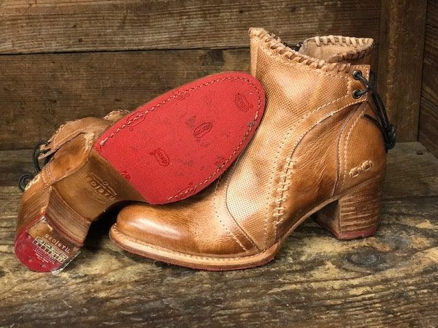 Compact Build Bed Stu Women's Bia Tan Dip Dye Leather Short Ankle Boots F393008