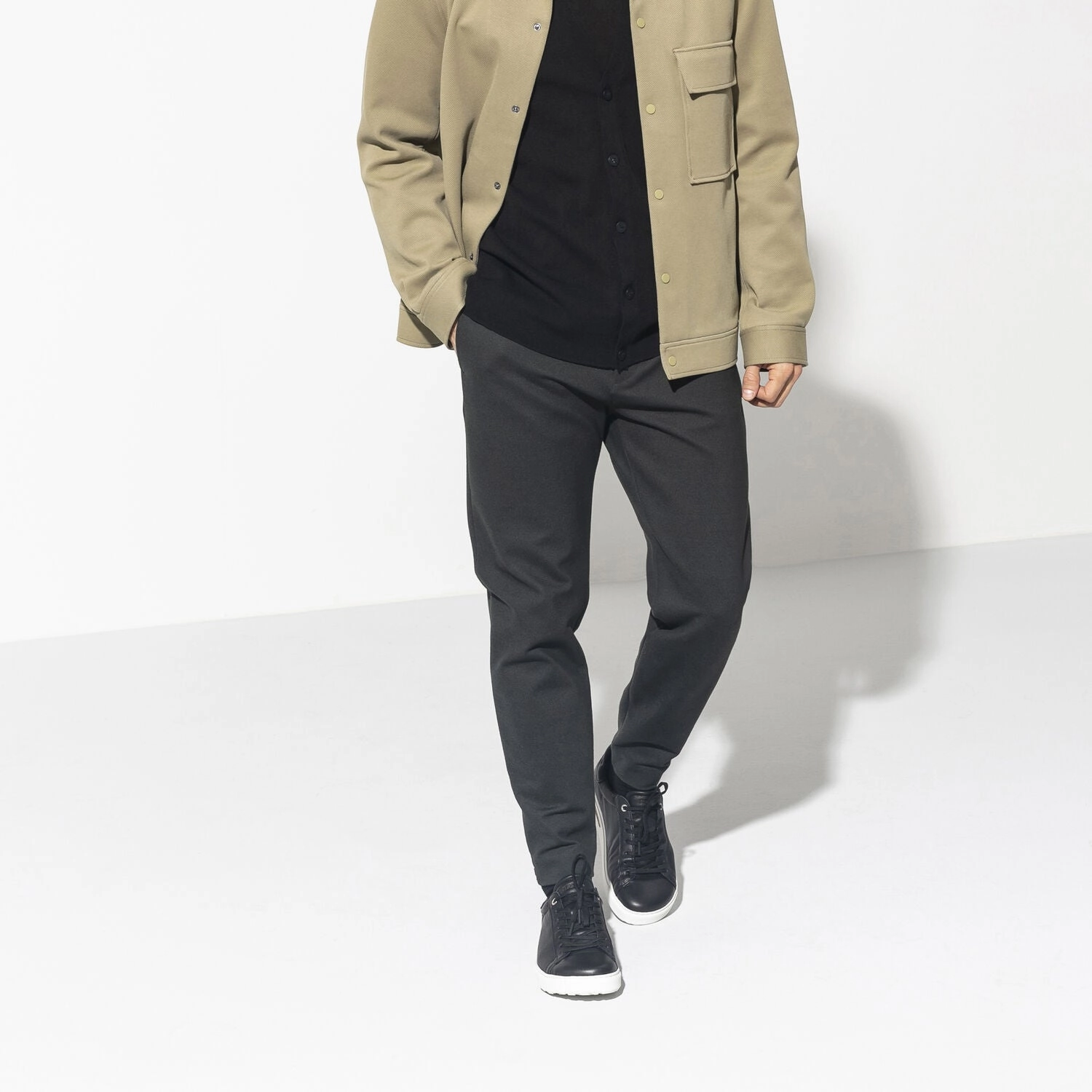 Bend | Leather | Black Mountain Strong Enhanced grip