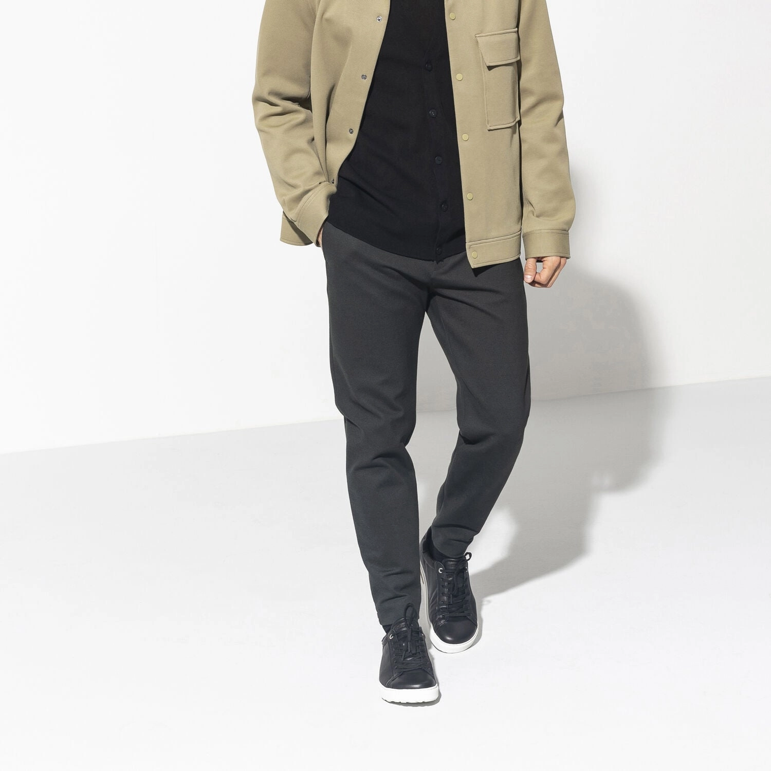 Bend | Leather | Black Mountain Strong Enhanced grip