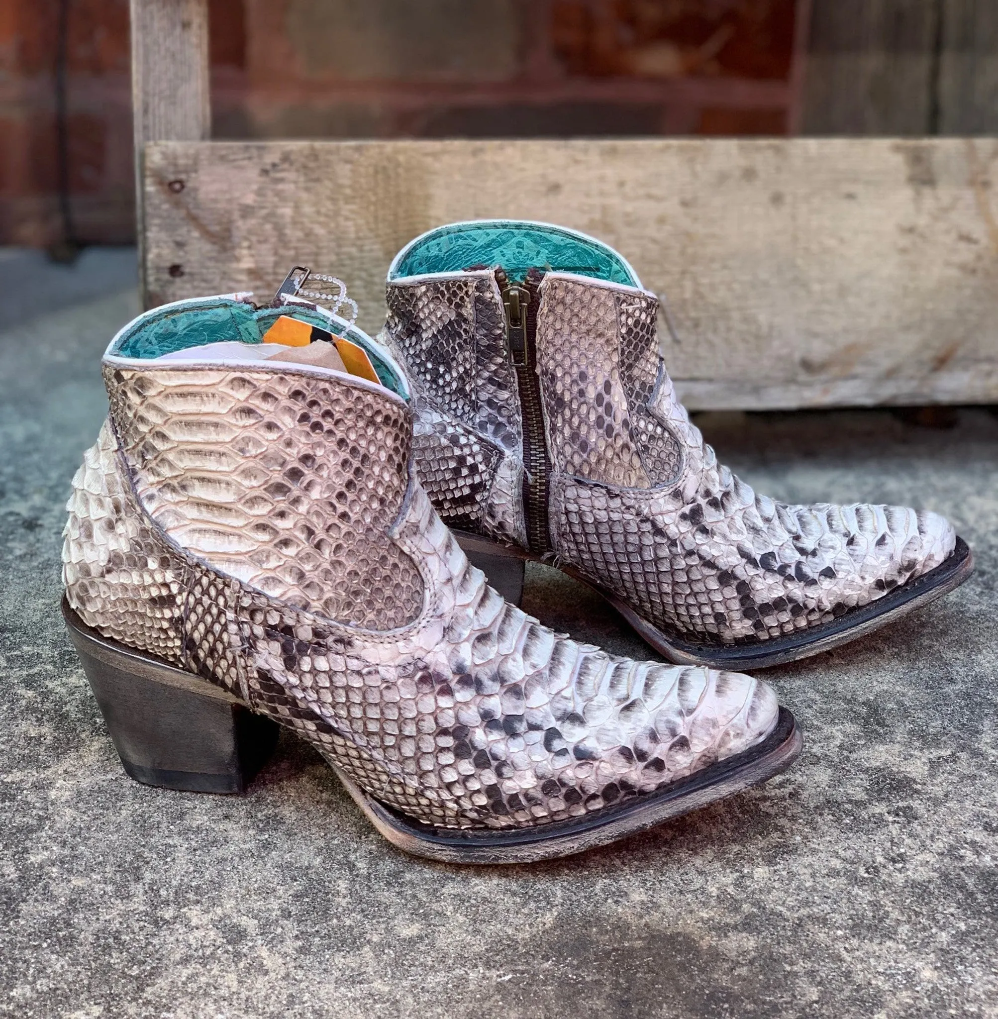 Corral Women's Natural Python Snakeskin Ankle Bootie Boots A4319 Zipper Closure High-Top Style