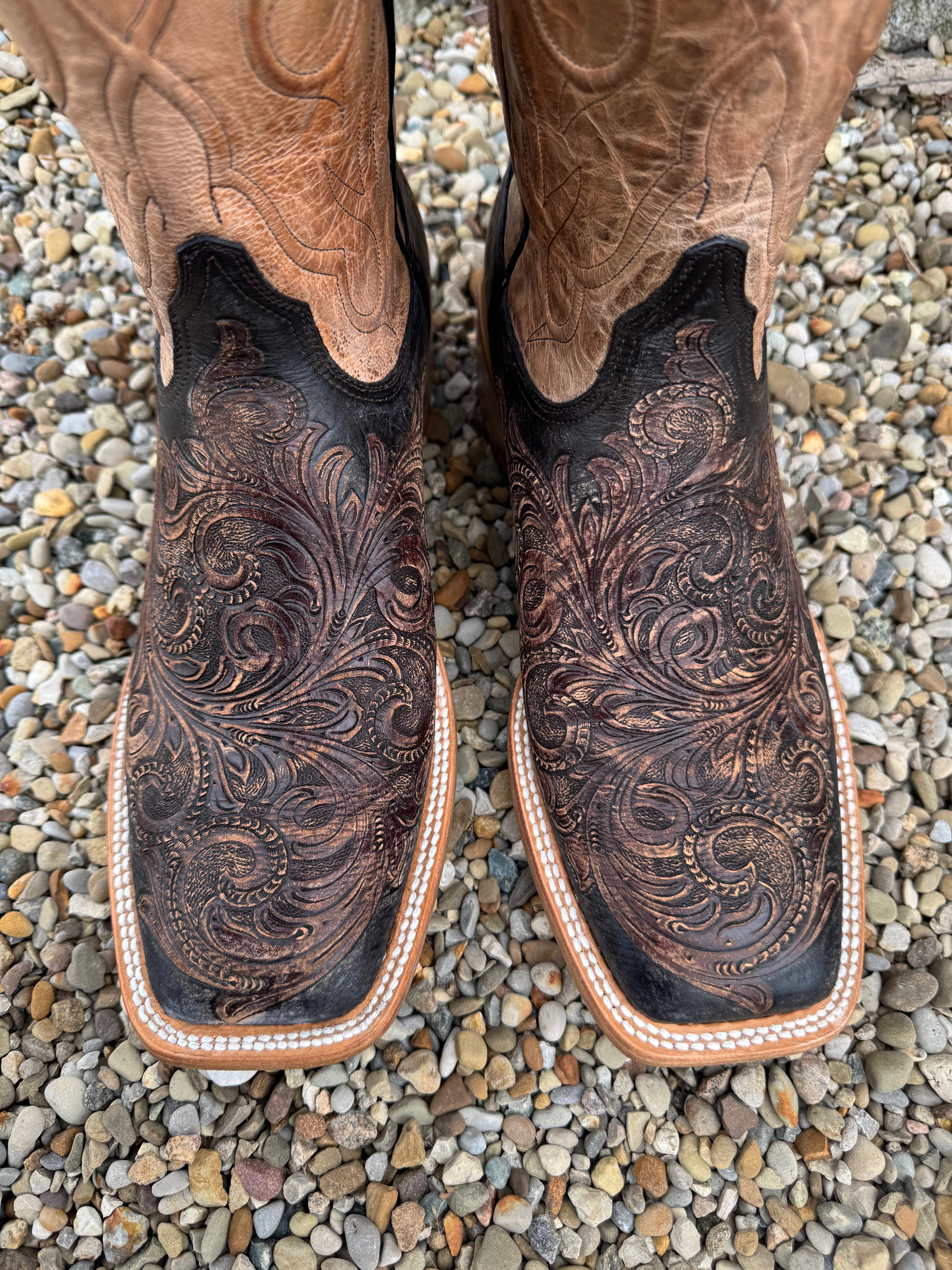 Freelancer Comfy Cushion Black Jack Men's Chocolate Tandy Black Hand-Tooled & Pearl Maddog Square Toe Cowboy Boots HT313-96