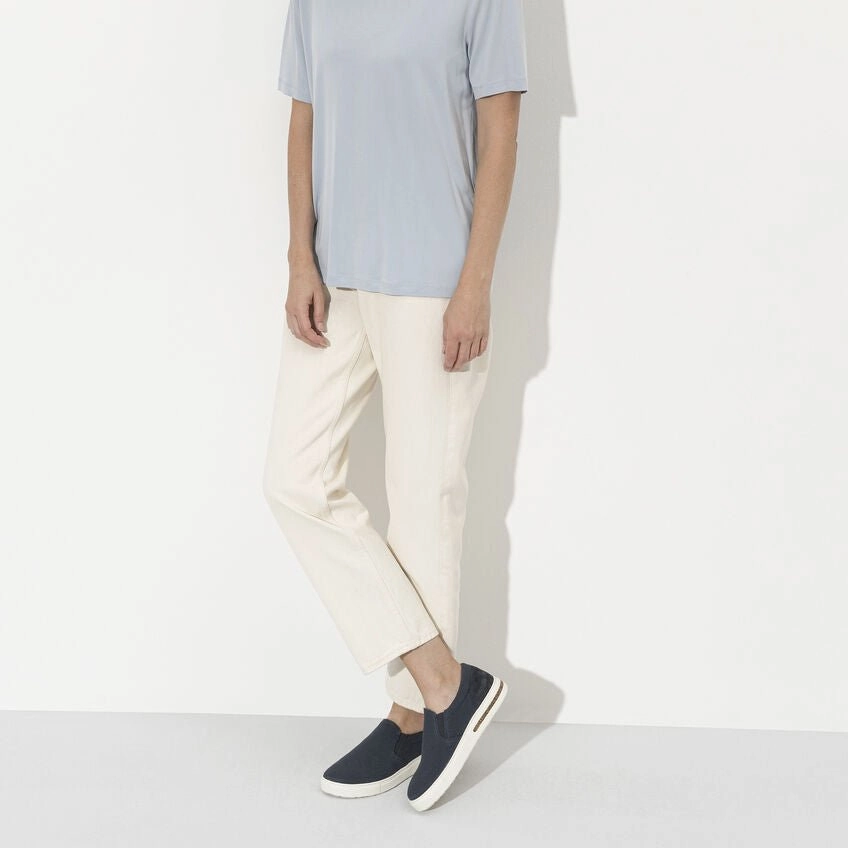 Chilly Day Ready Versatile Wear Oswego | Canvas | Navy