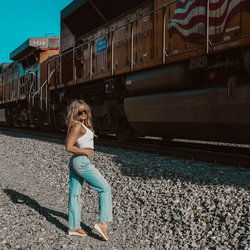 Charlotte Mid Beep - Natural Leather Premium Heels Sandals