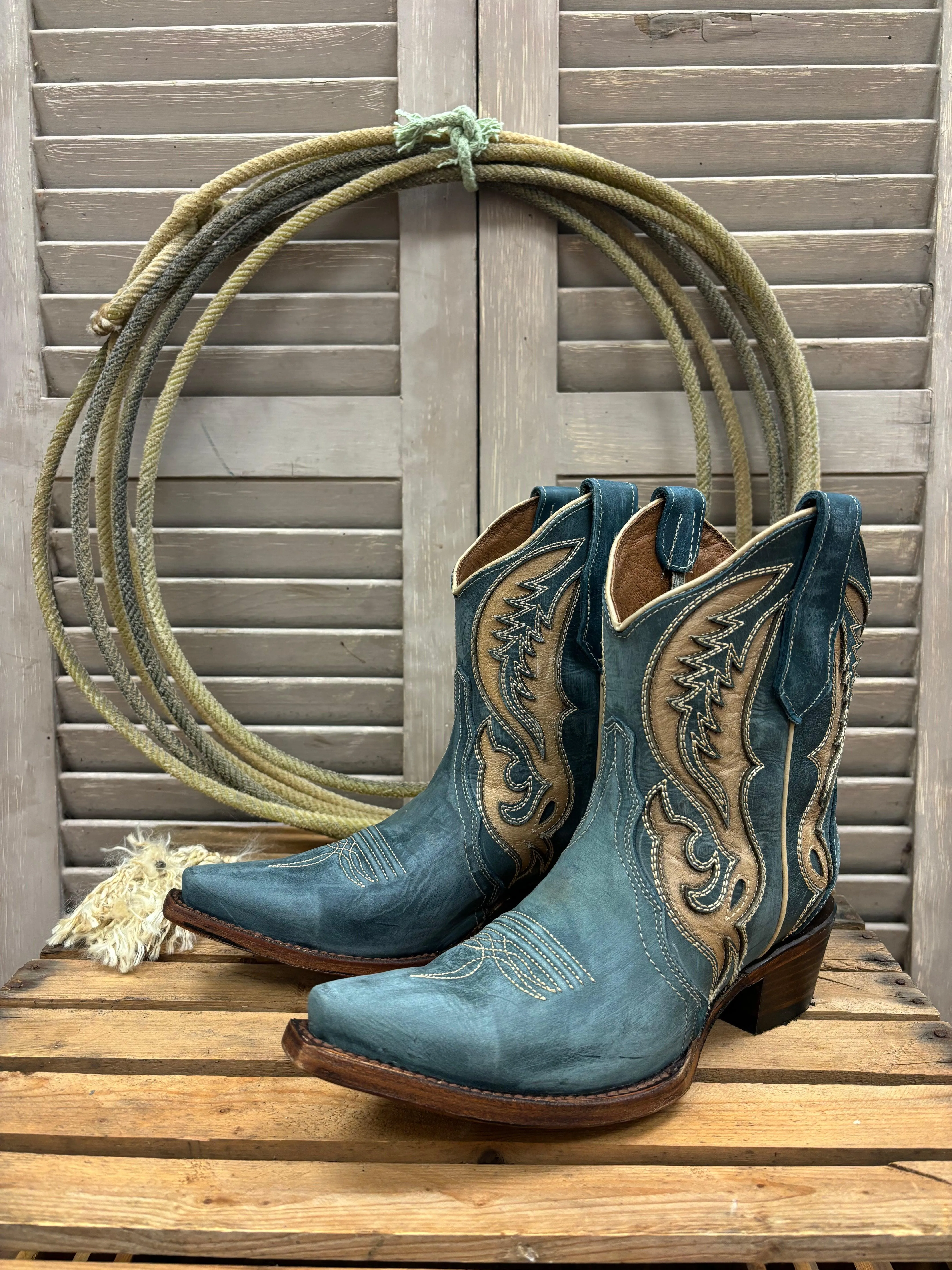 Circle G Women's Distressed Blue & Tan Inlay Cowgirl Ankle Boots L6089 Practical Style Ultimate Durability