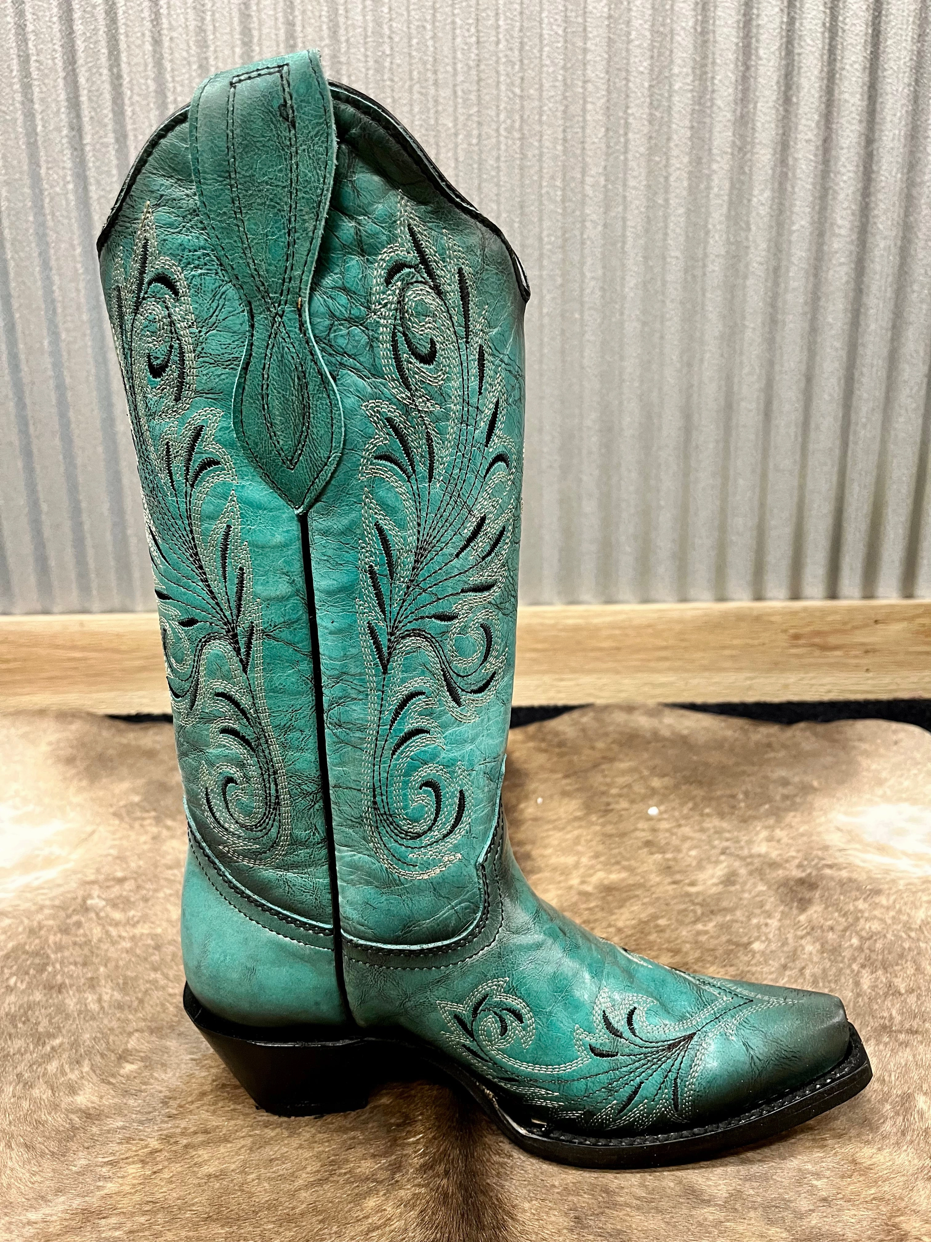 impact-resistant Easy Walk Circle G Women's Turquoise Snip Toe Cowgirl Boots L2076