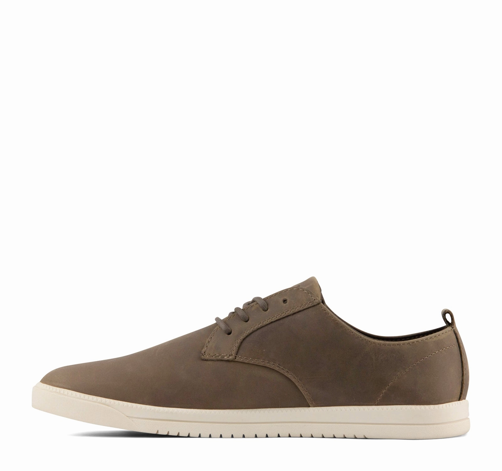 Luxurious Touch Clae Ellington Leather Sneaker