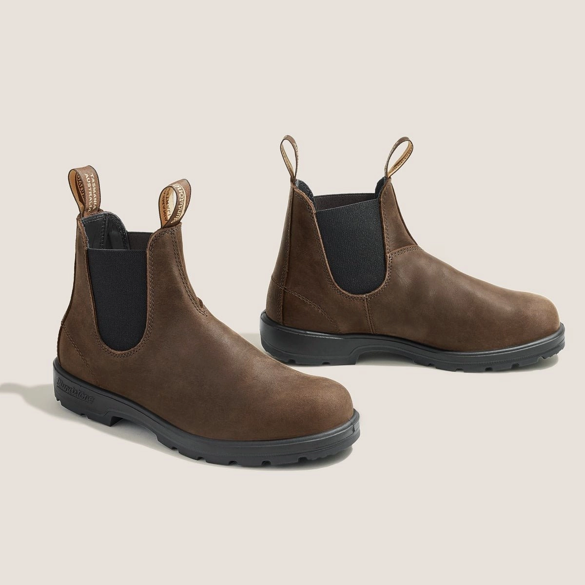 Classic 550 | Chelsea Boot | Antique Brown #1609 Party Mood Pack Safe