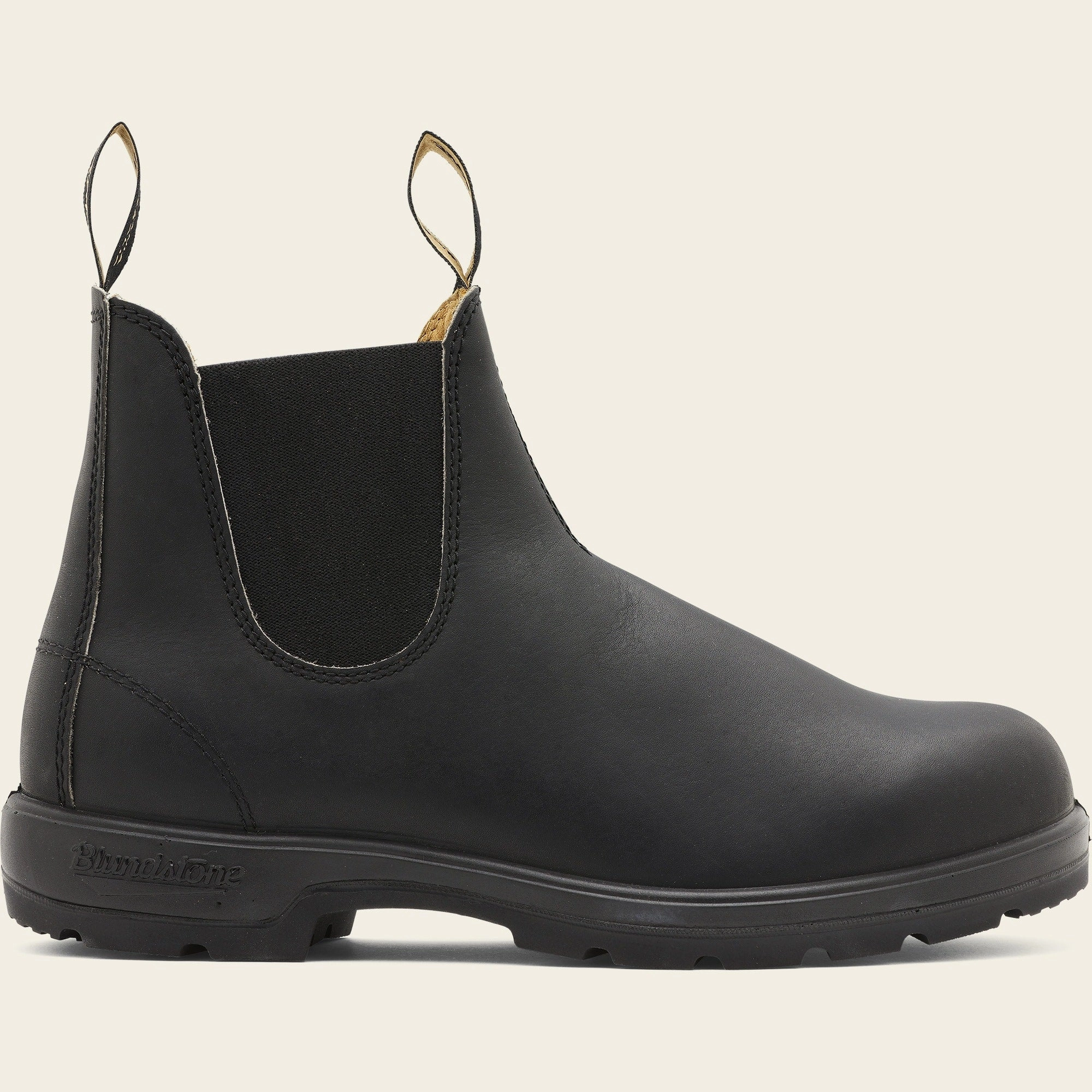 Classic 550 Chelsea Boot | Voltan Black #558 Agile Fit