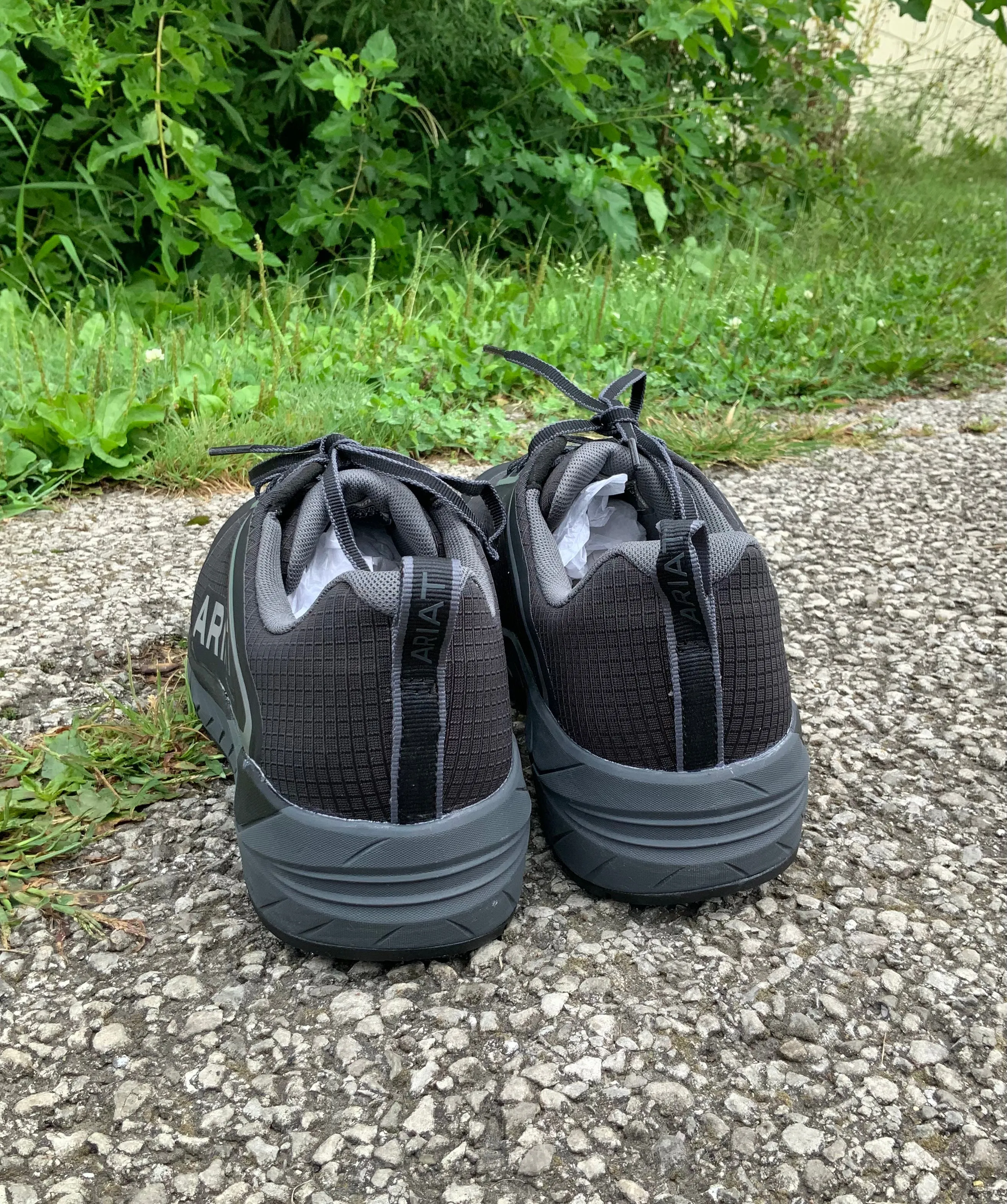 Ariat Men's Outspace Composite Toe Safety Work Shoe 10040283 Chilly Adventure Winter Ready Boots