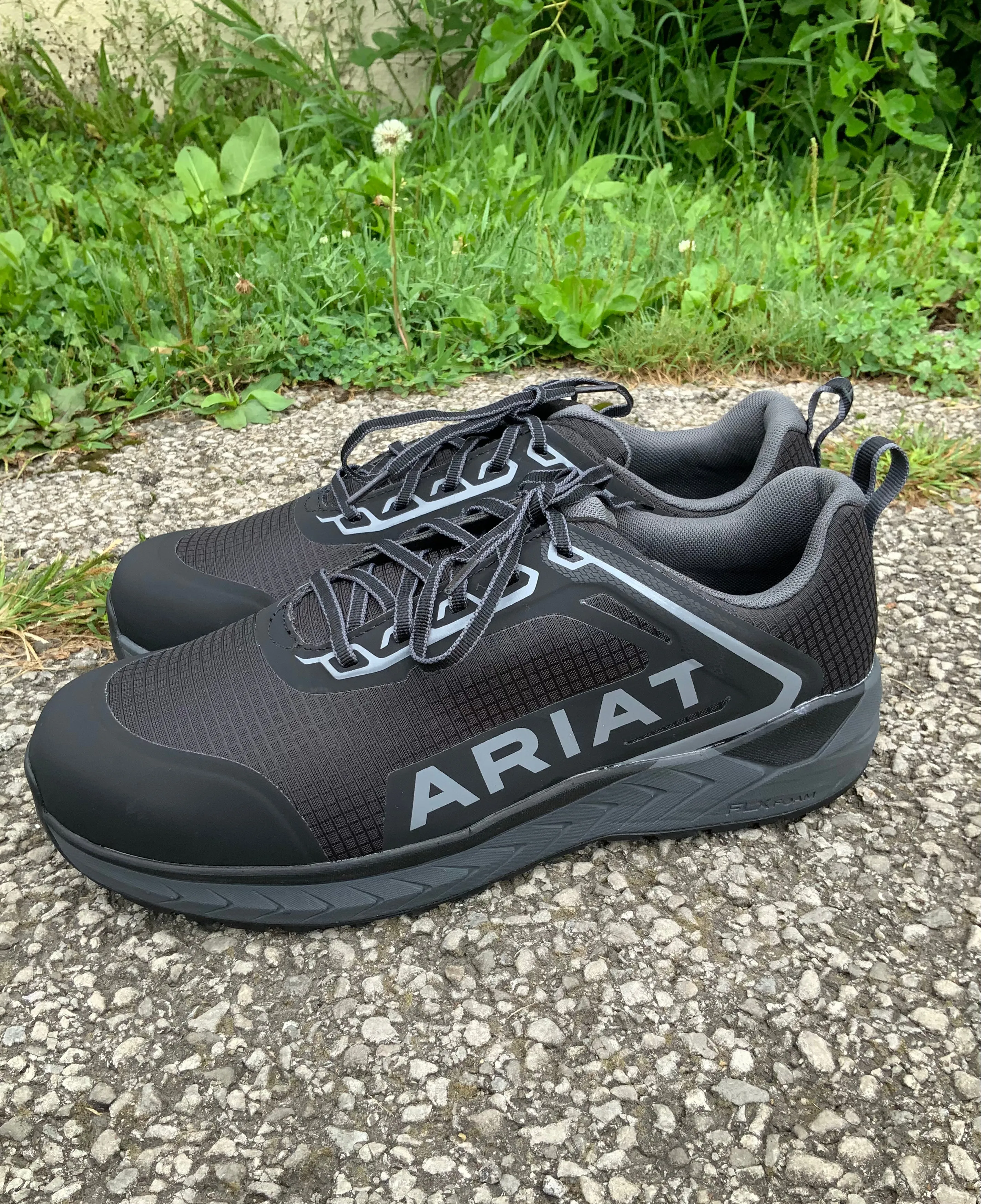 Winter Base Ariat Men's Outspace Composite Toe Safety Work Shoe 10040283