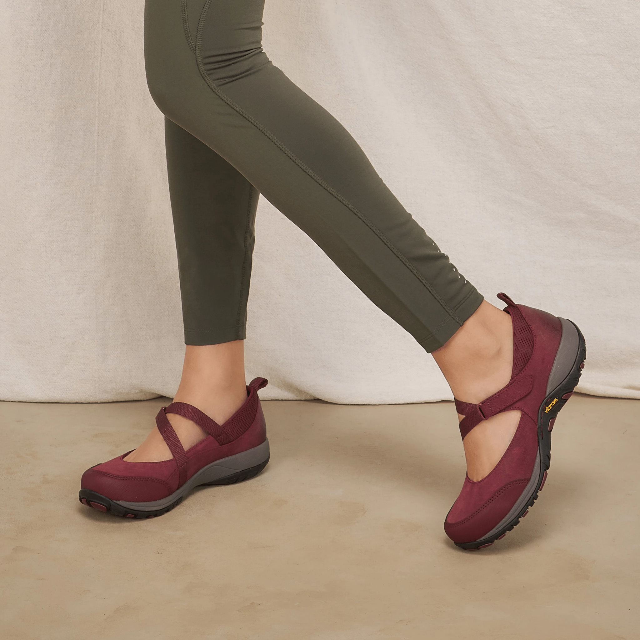 Island Step Shine Tone Primrose | Waterproof | Burnished Suede | Wine
