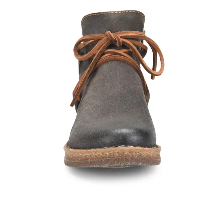 Quick Move Cold resistant Born Women's Calyn Dark Concrete Grey Distressed Leather Ankle Boot BR0027642