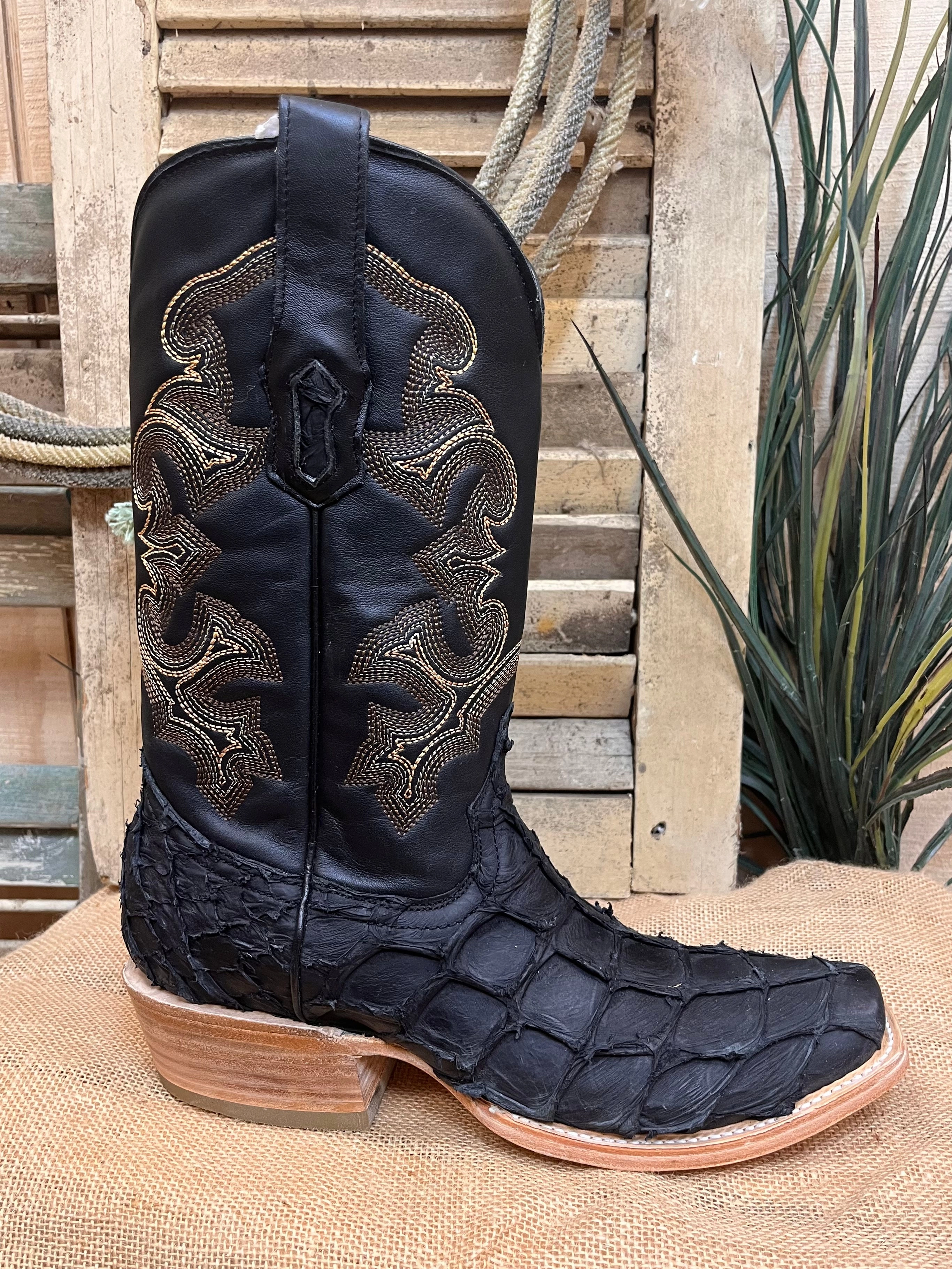 Trendy Look Arch support Corral Men's Black Pirarucu Big Bass Narrow Square Toe Cowboy Boots A4339