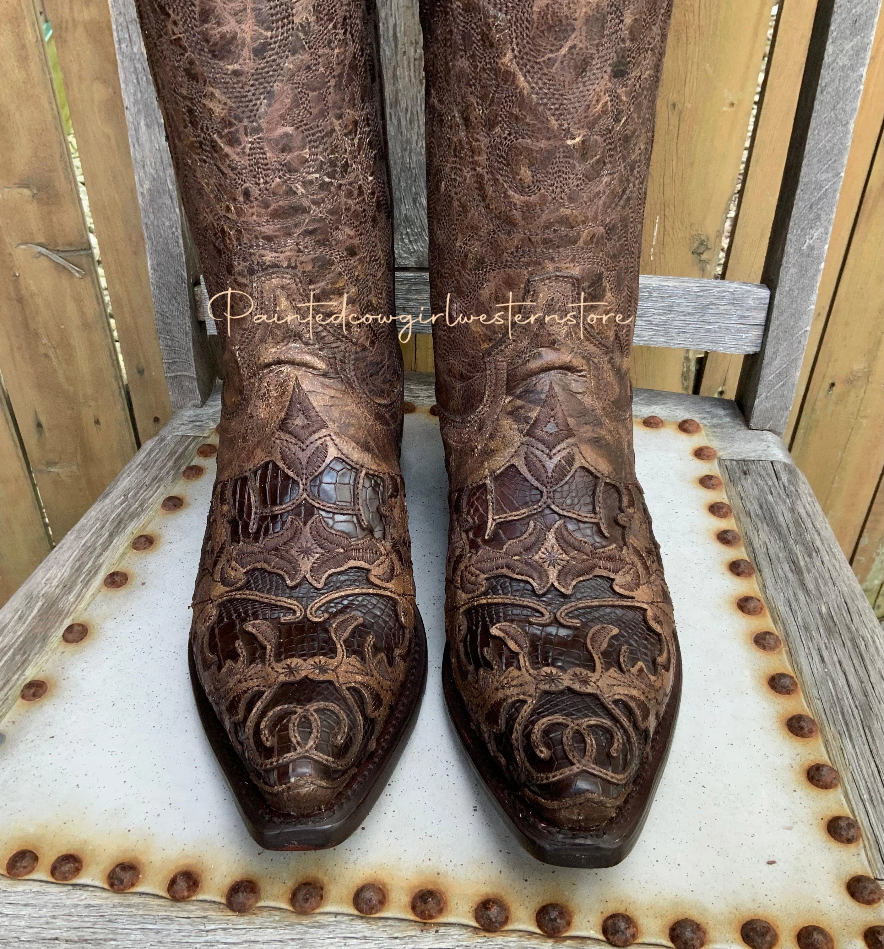Memory Foam Corral Men's Distressed Brown Alligator Inlay Snip Toe Cowboy Boots A4115