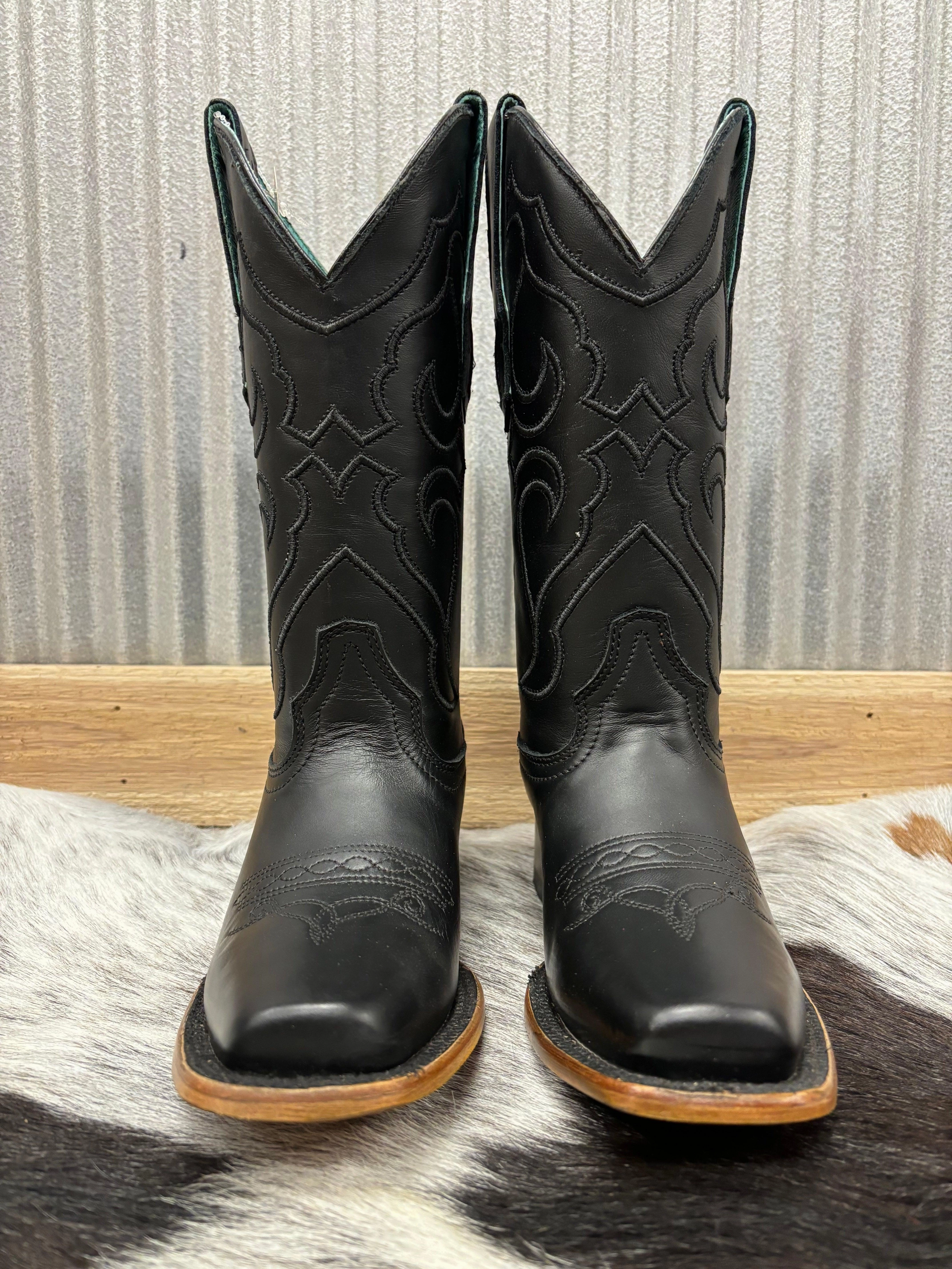 Winter Fashion Smooth Style Corral Women's Black Leather Embroidered Square Toe Cowgirl Boots Z5167