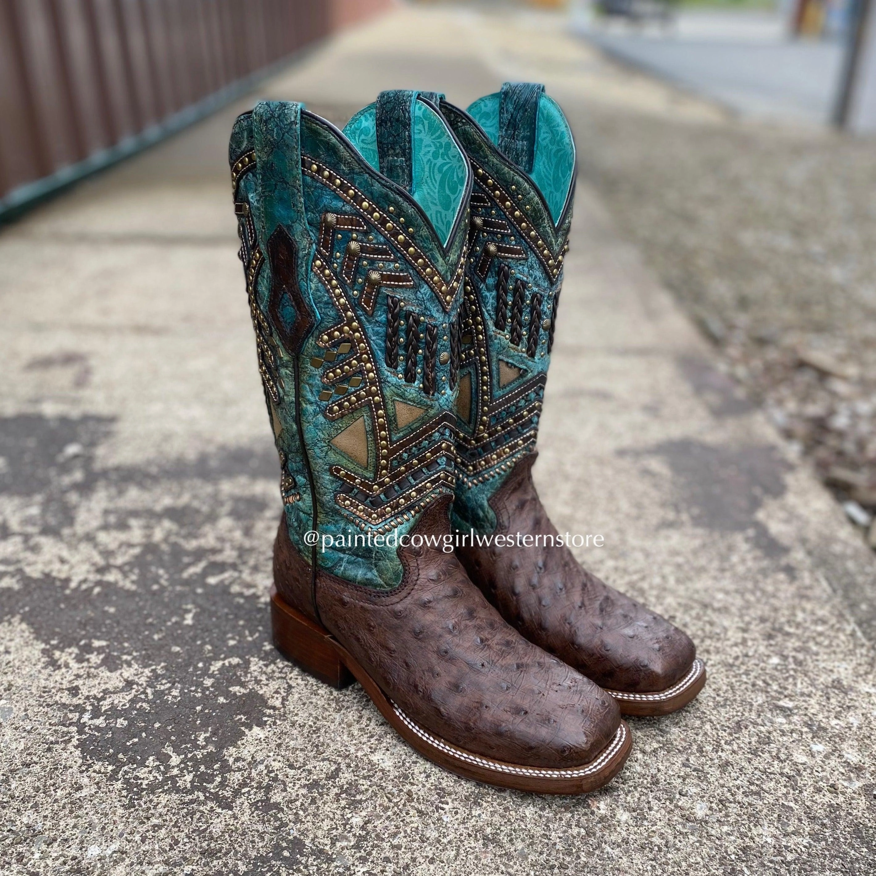 Corral Women's Chocolate Full Quill Ostrich w/ Turquoise Shaft Square Toe Cowgirl Boots A4059 Businessman Mountain Climbing