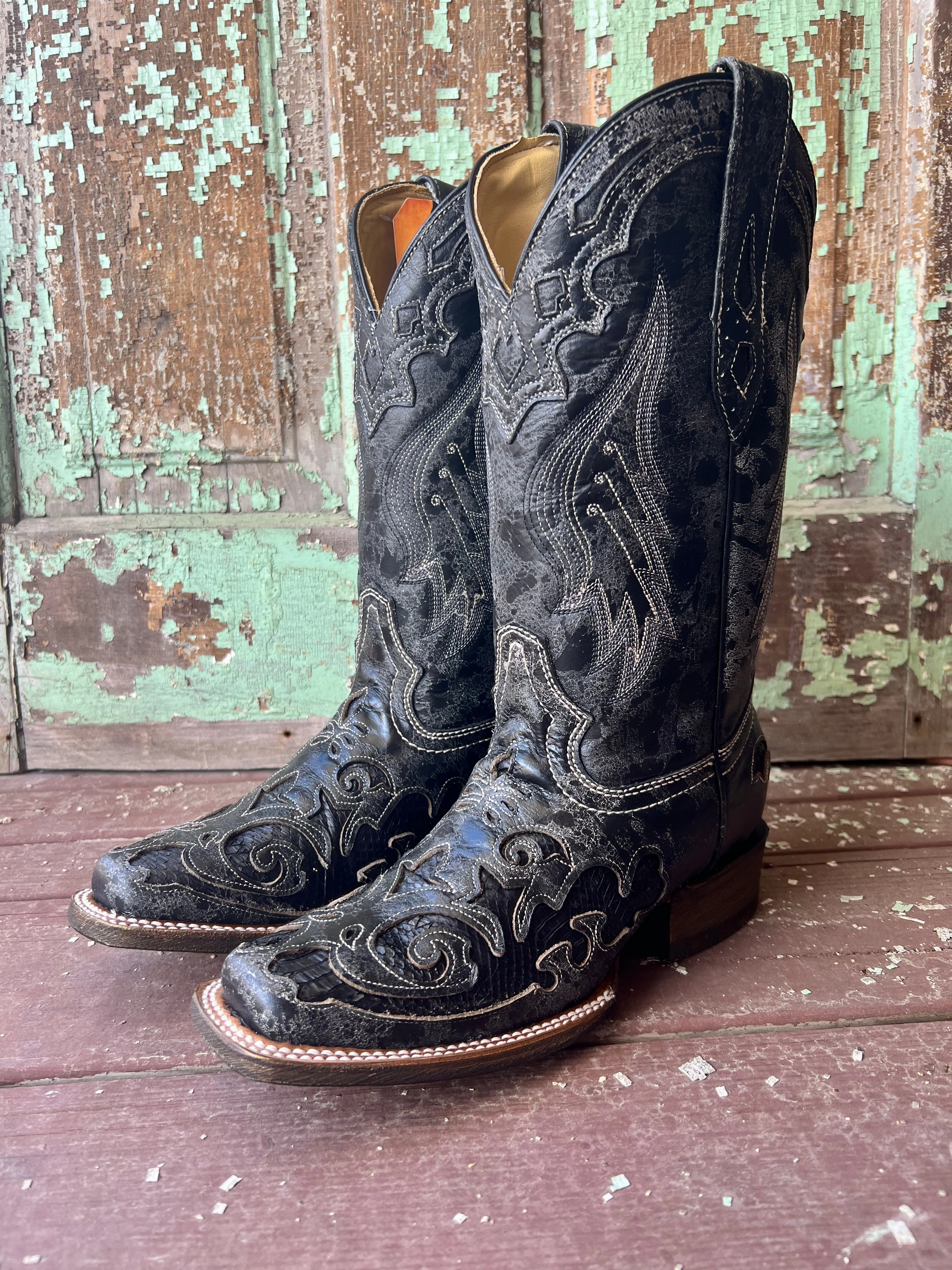 Color Pop Corral Women's Distressed Black Snake Inlay Square Toe Western Boots A2402