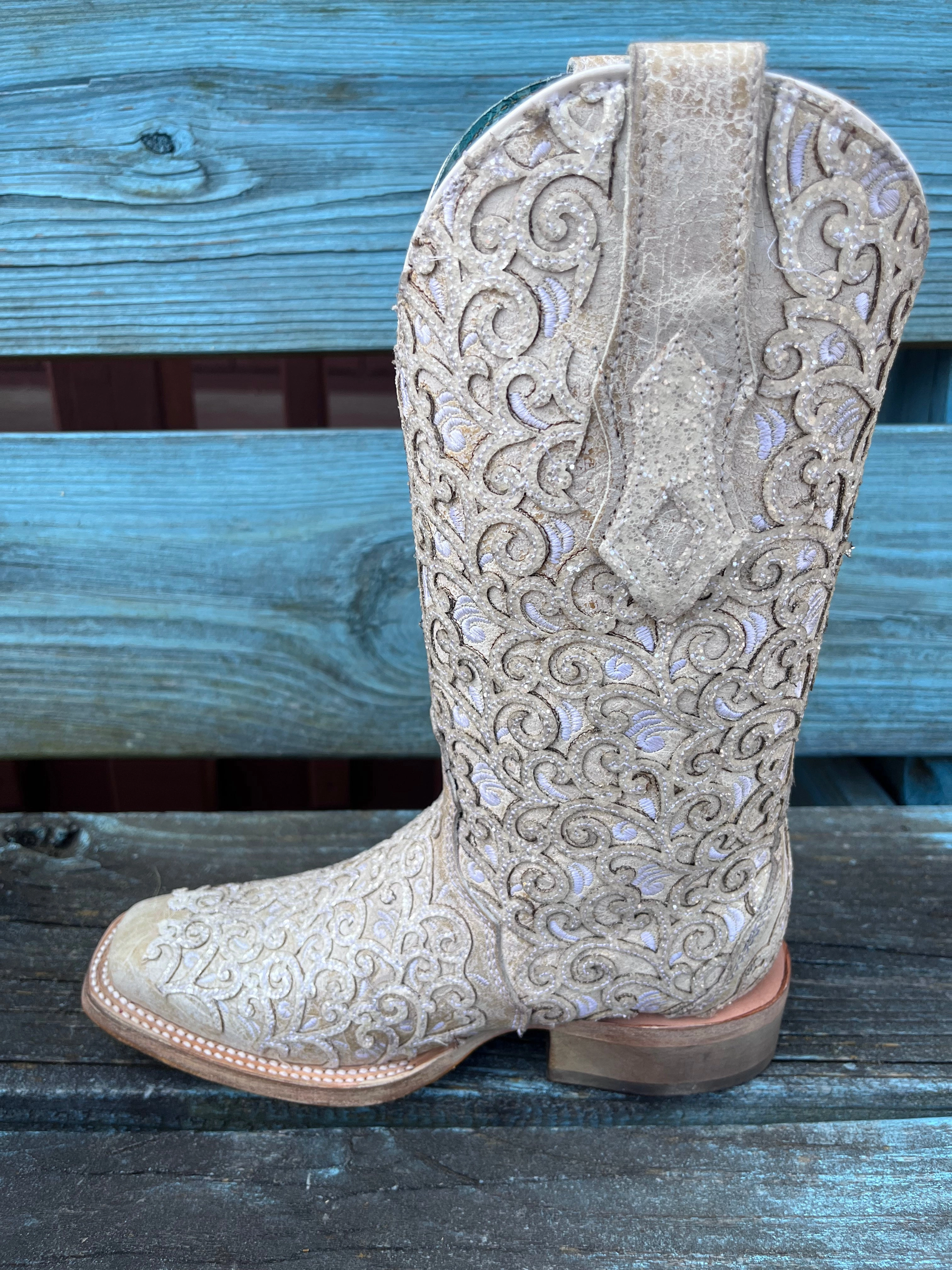 Corral Women's White Glitter Overlay & Embroidered Square Toe Cowgirl Boots C4059 Modern Comfort