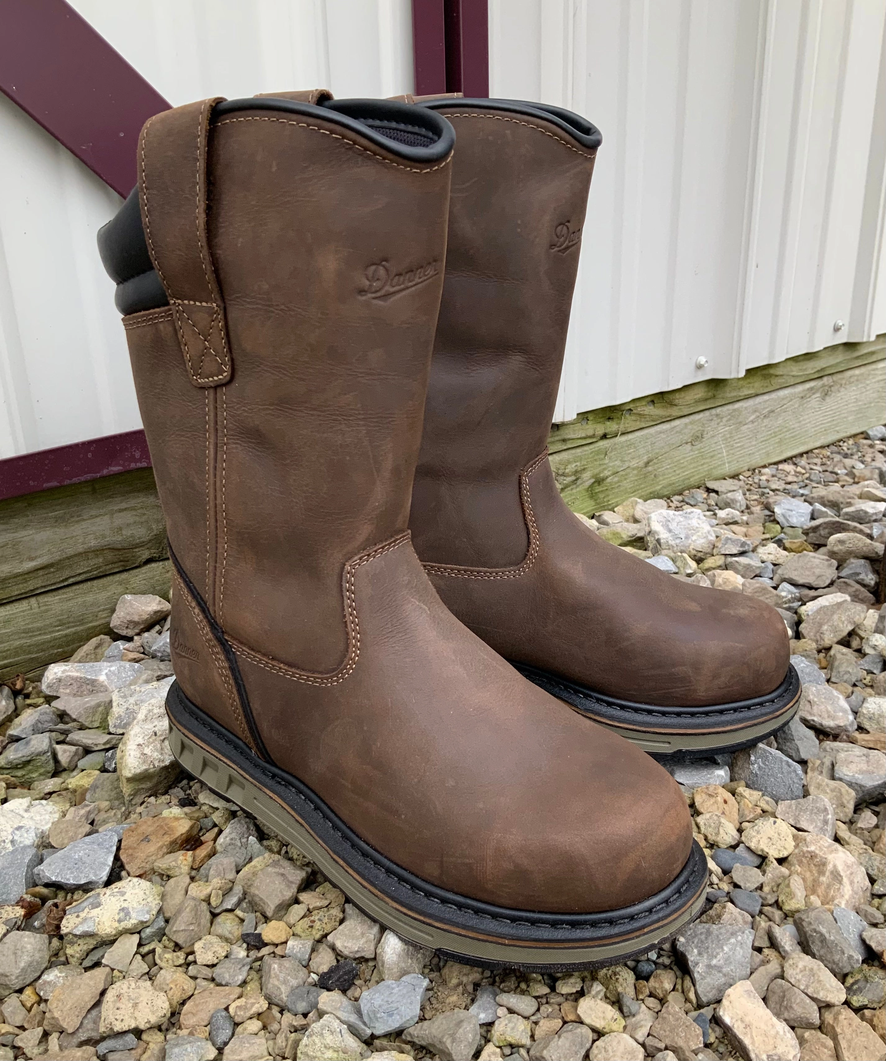 Effortless Look Danner Men's Wellington 11" Brown Waterproof And Slip Resistant Wedge Work Boots 12562