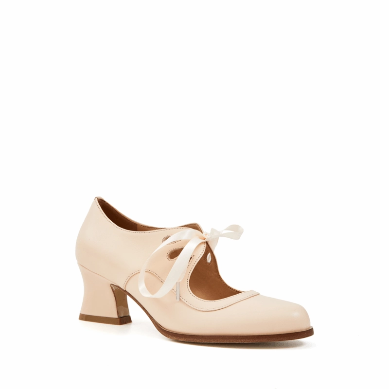 Cross-Weave Solanum Vintage Heeled Pump in Cow Leathe
