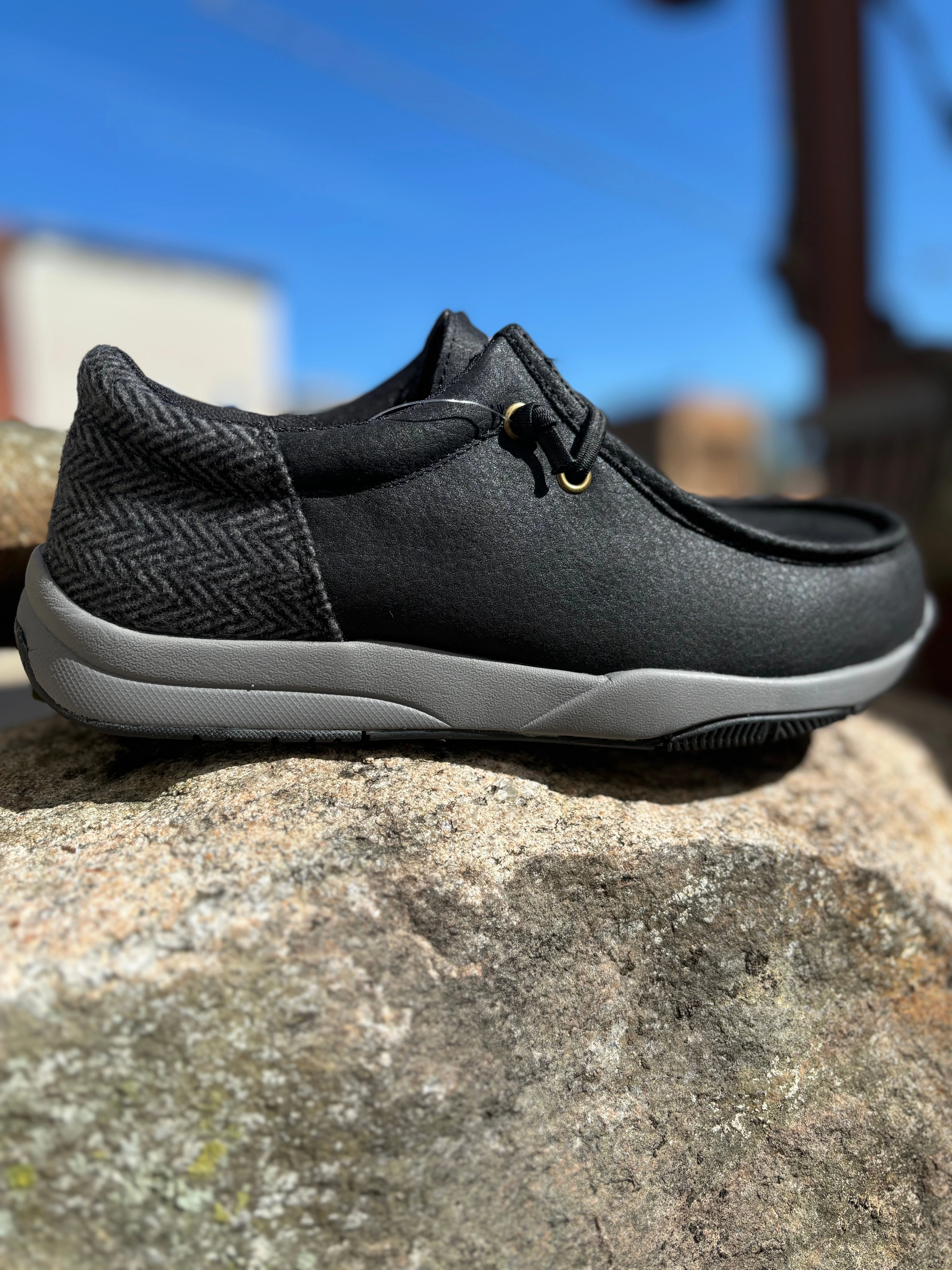 Work Day Travel Outfit Roper Men's Black Clearcut Low Faux Leather Tweed Chukka Casual Shoes 1662-3516