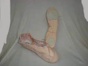Daisy -- Women's Leather Split Sole Ballet -- Pink Care Ease