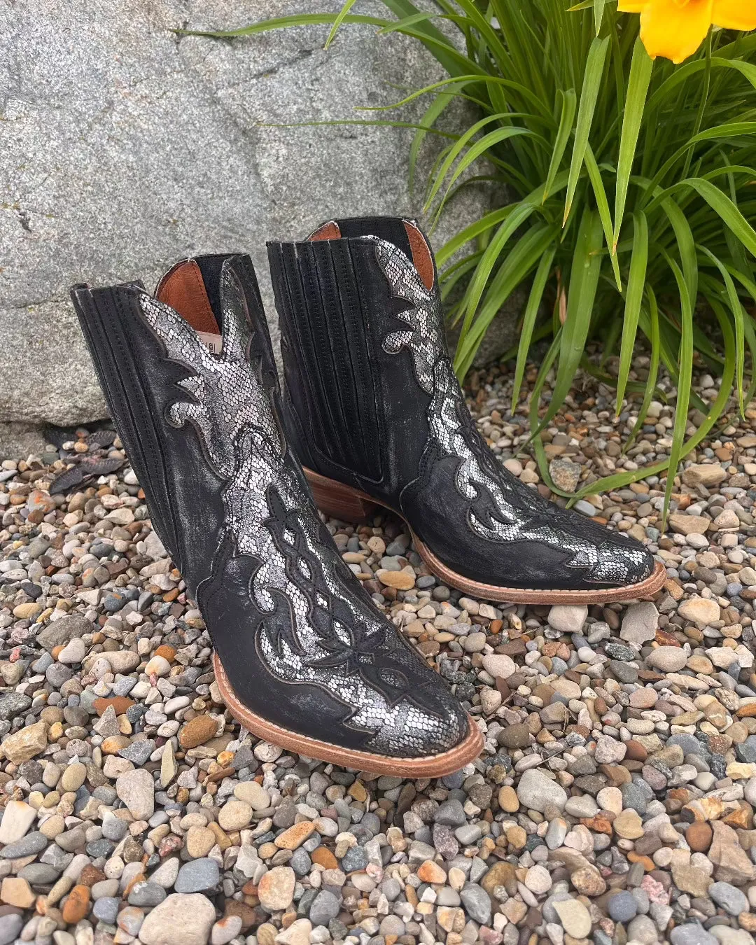 Dan Post Women's Shay Black & Silver Ankle Cowgirl Booties DP4209 Pointed Toe Everyday Wear